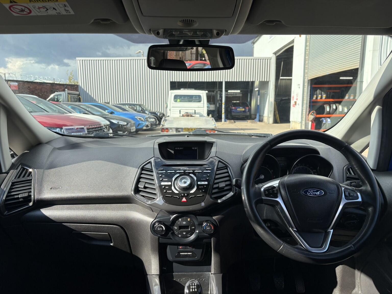 Ford Ecosport view 23