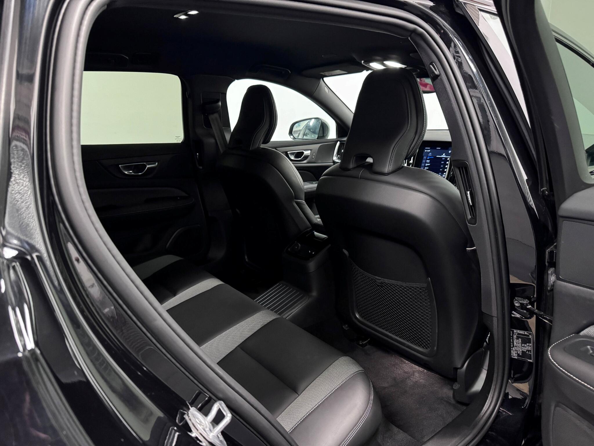 Volvo V60 view 27
