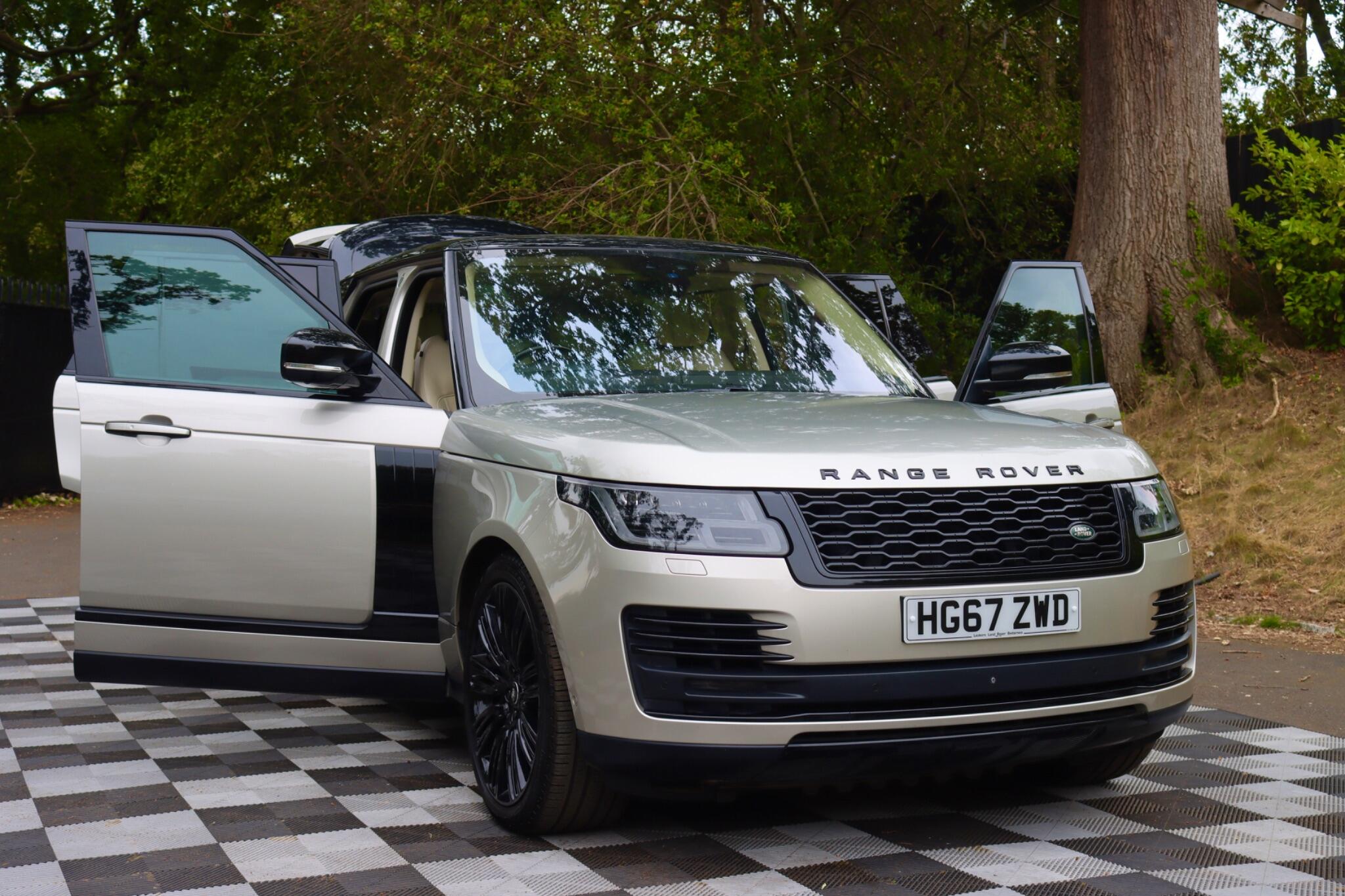 Land Rover Range Rover view 45