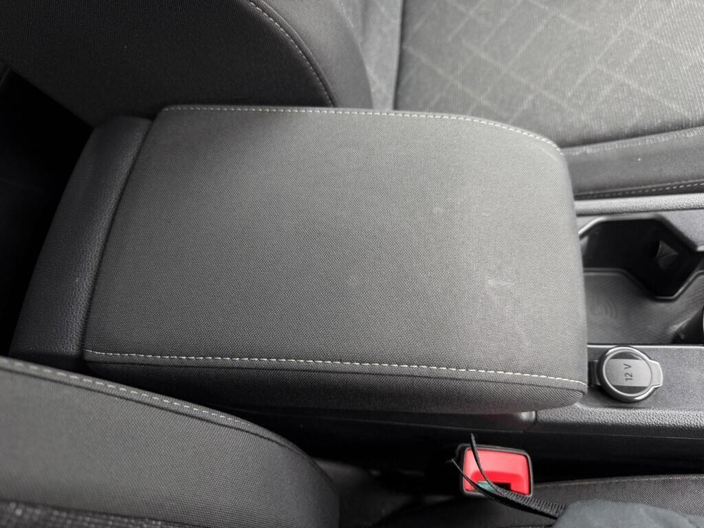 Volkswagen Golf view 40