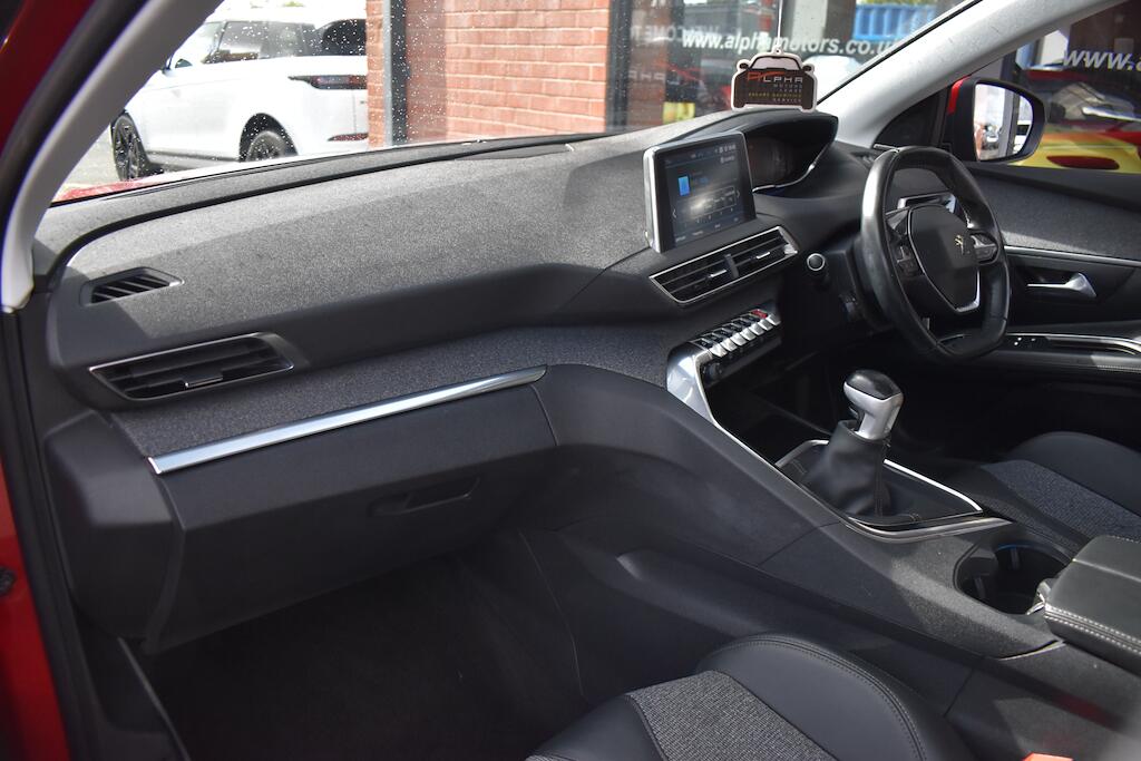 Peugeot 3008 view 35
