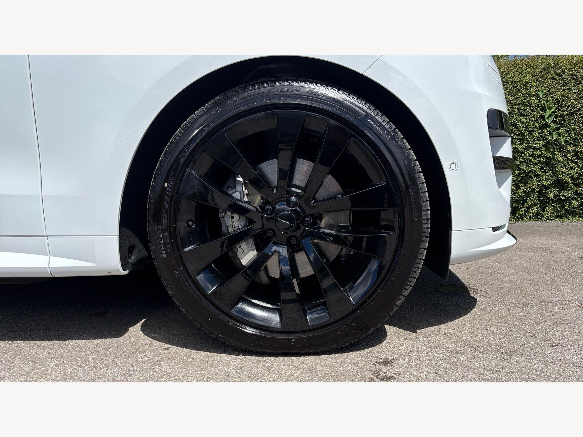 Land Rover Range Rover Sport view 9