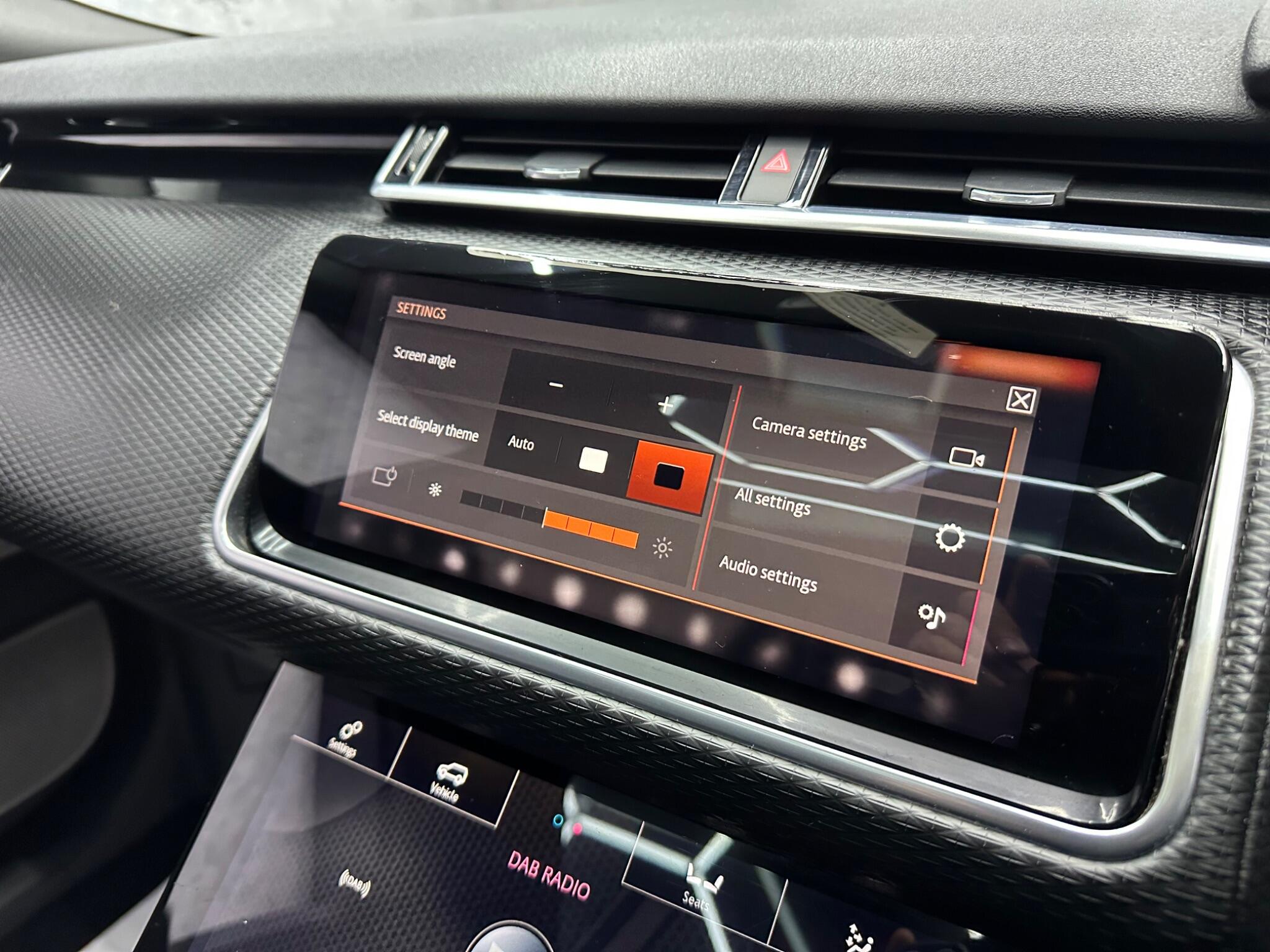 Land Rover Range Rover Velar view 13