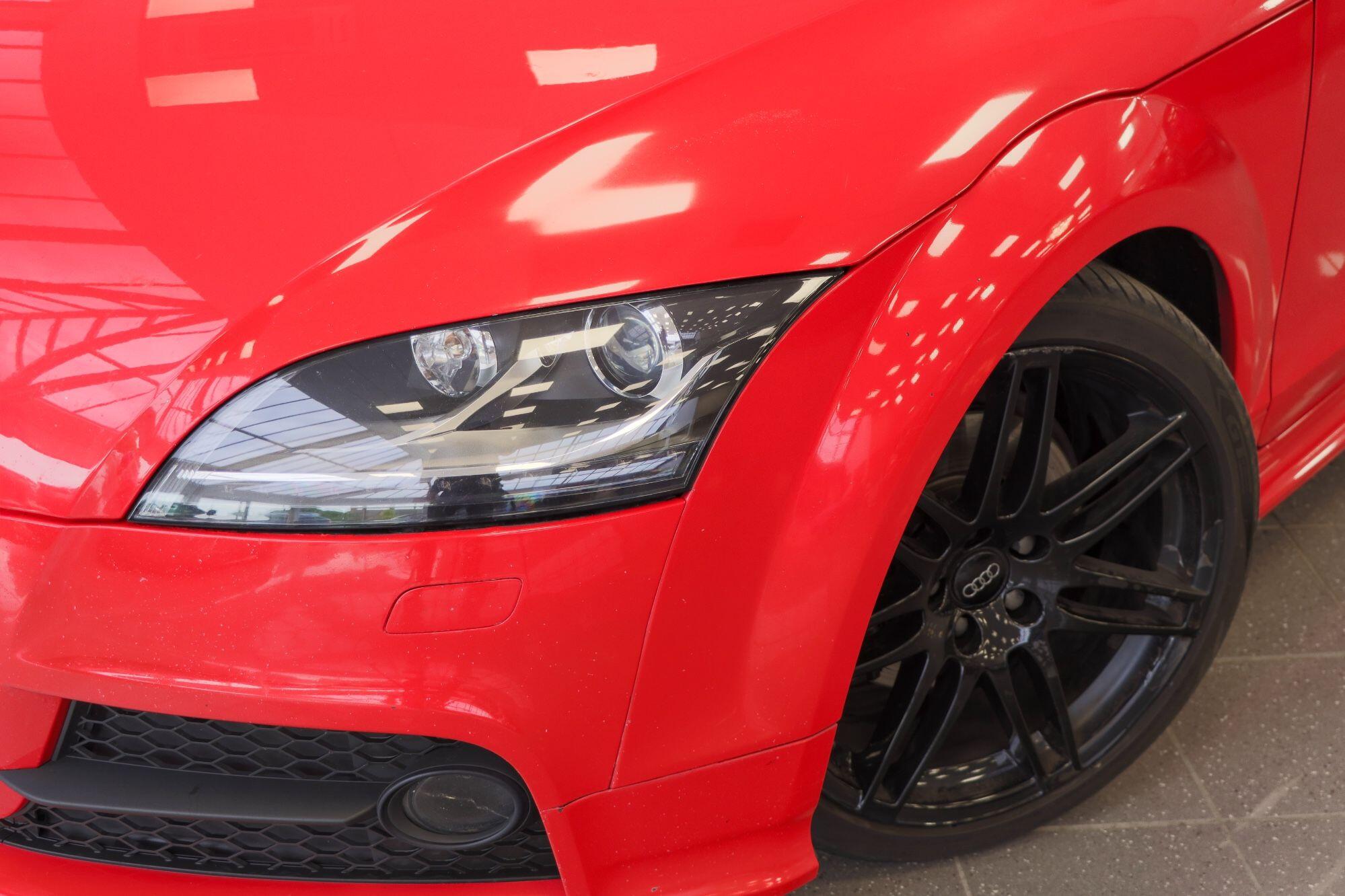 Audi TT view 5