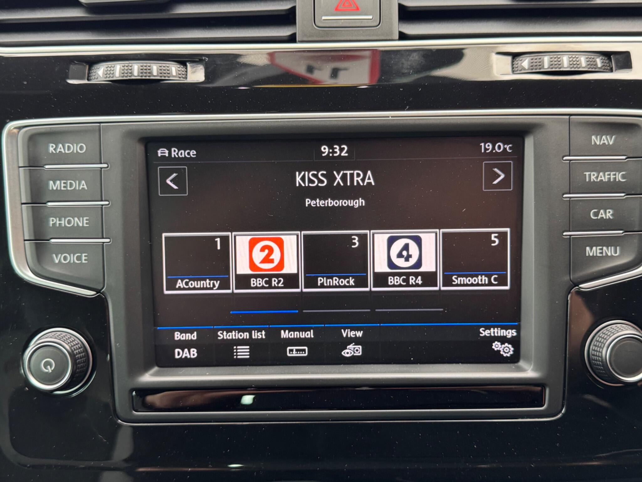 Volkswagen Golf view 26