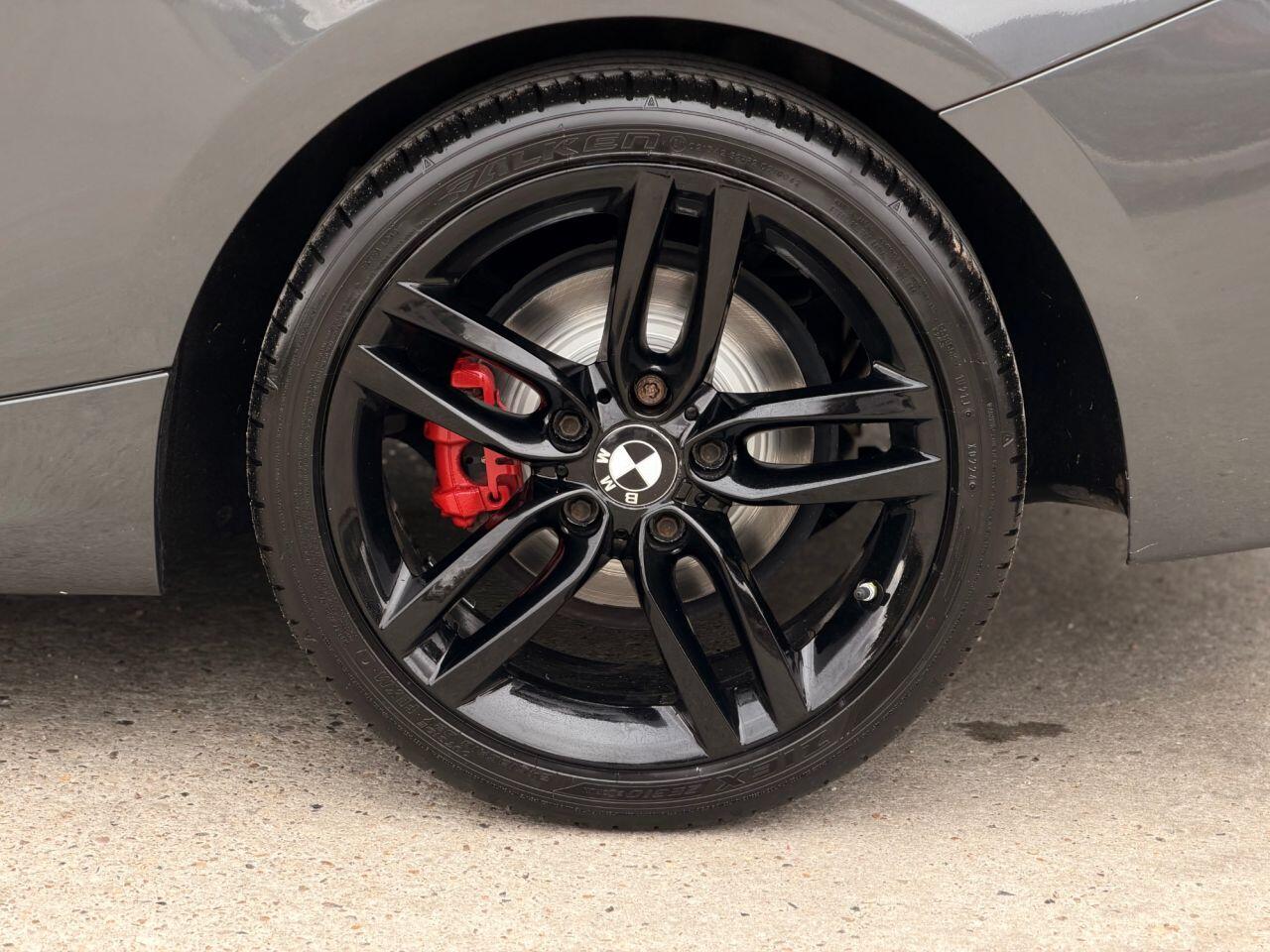 BMW 2 Series view 13