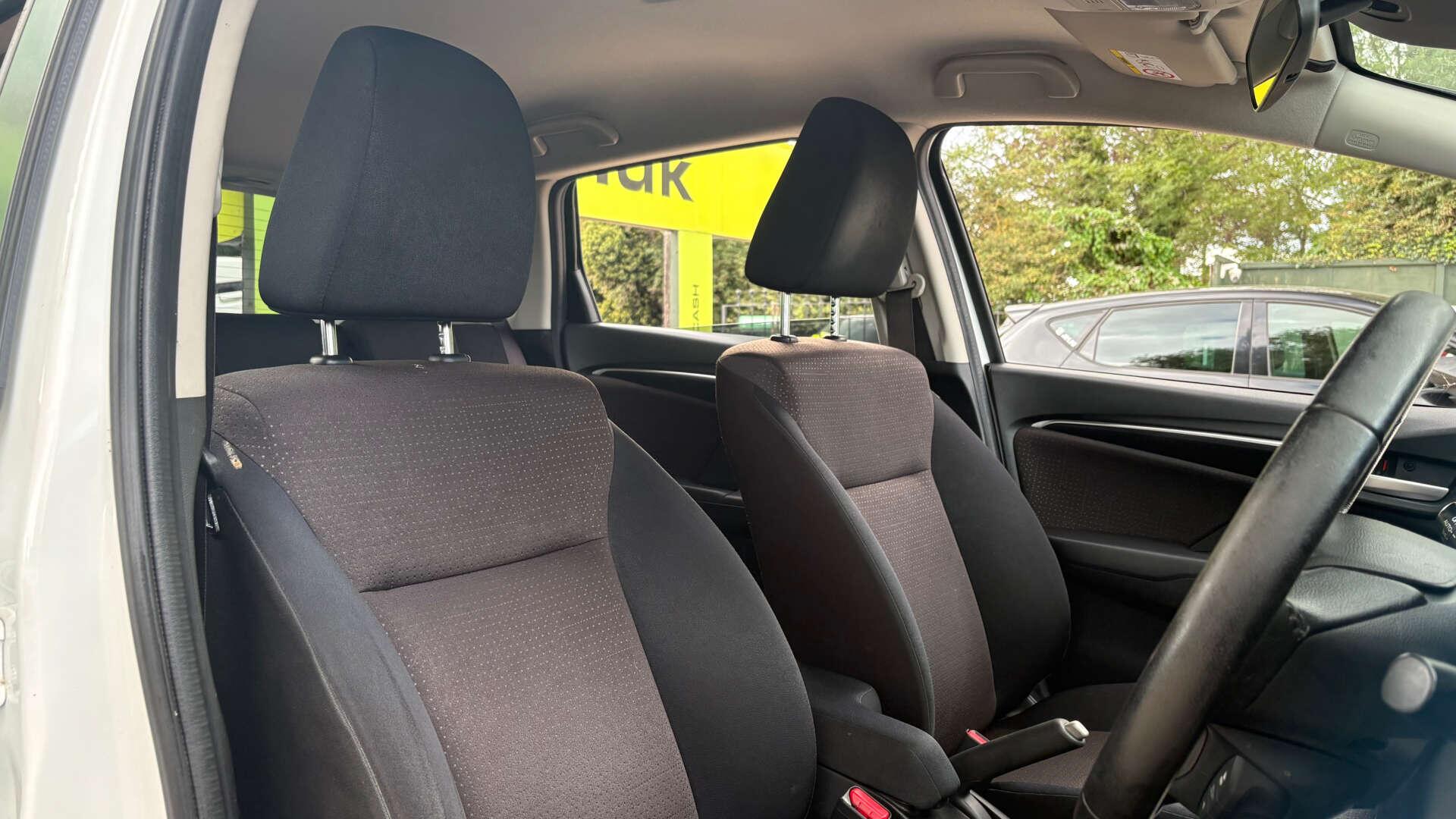 Honda Jazz view 8