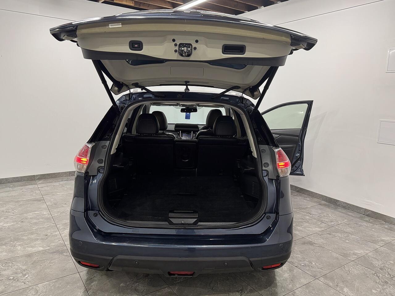 Nissan X-Trail view 15