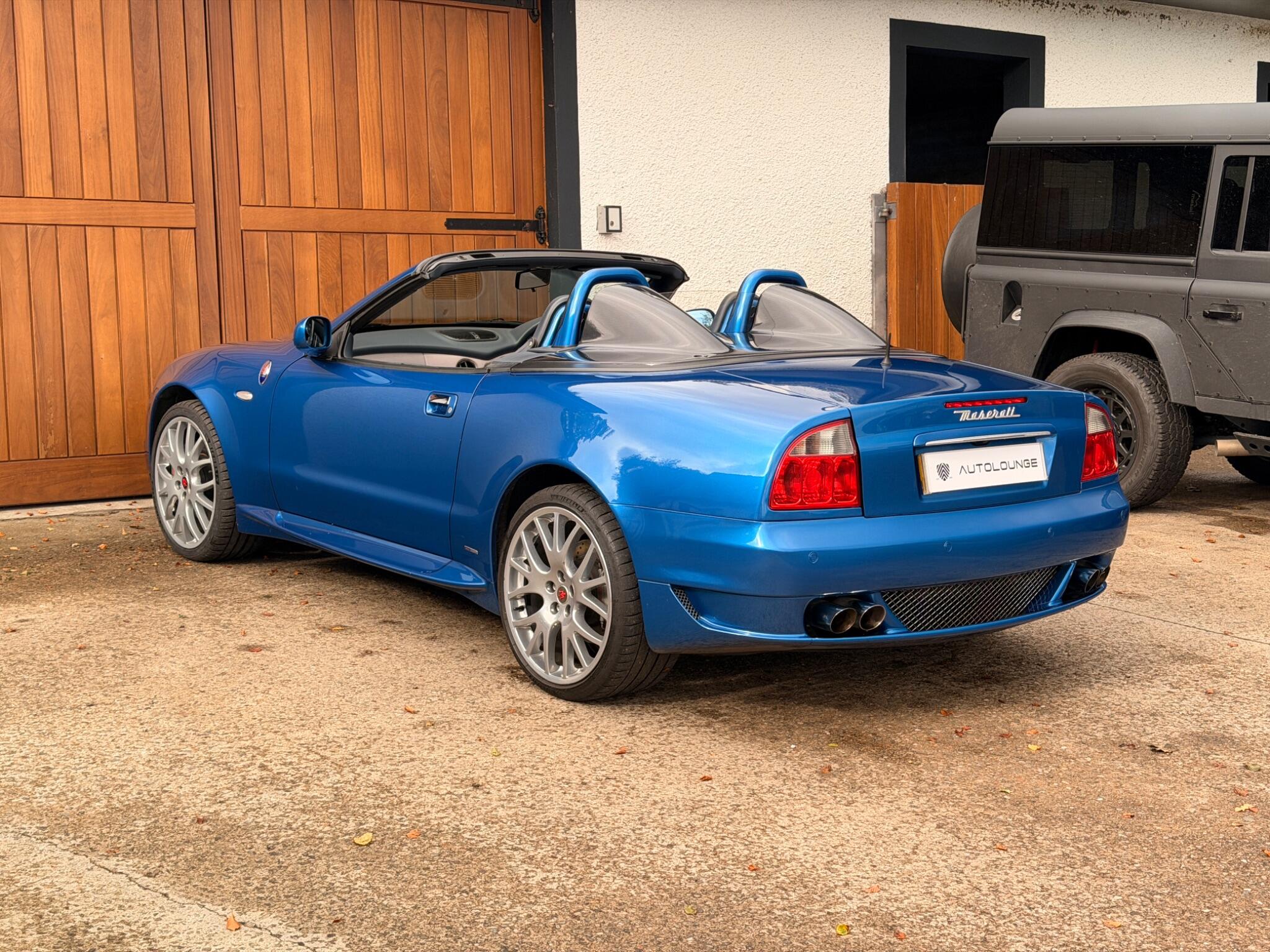 Maserati Spyder view 10