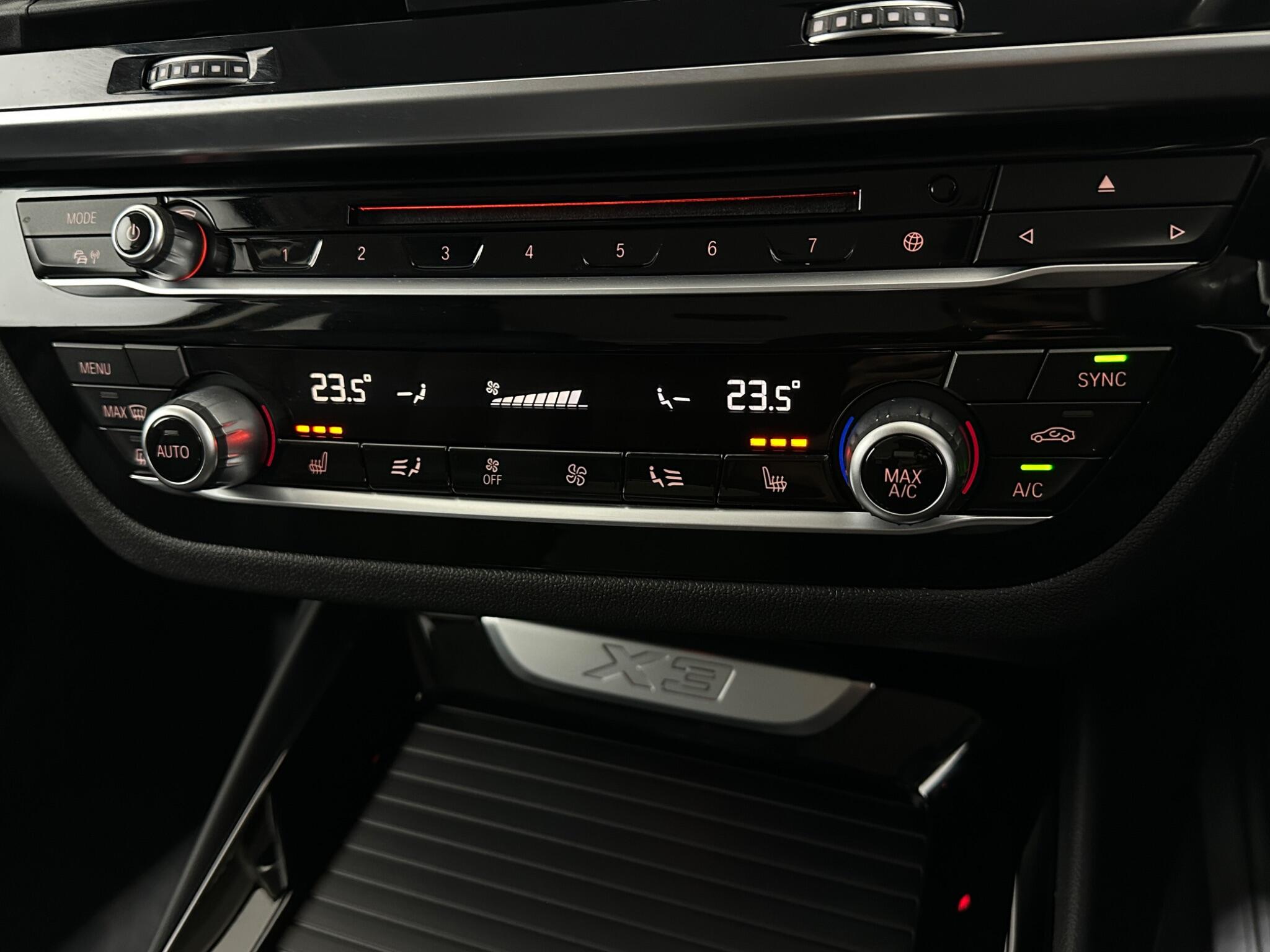 BMW X3 view 23