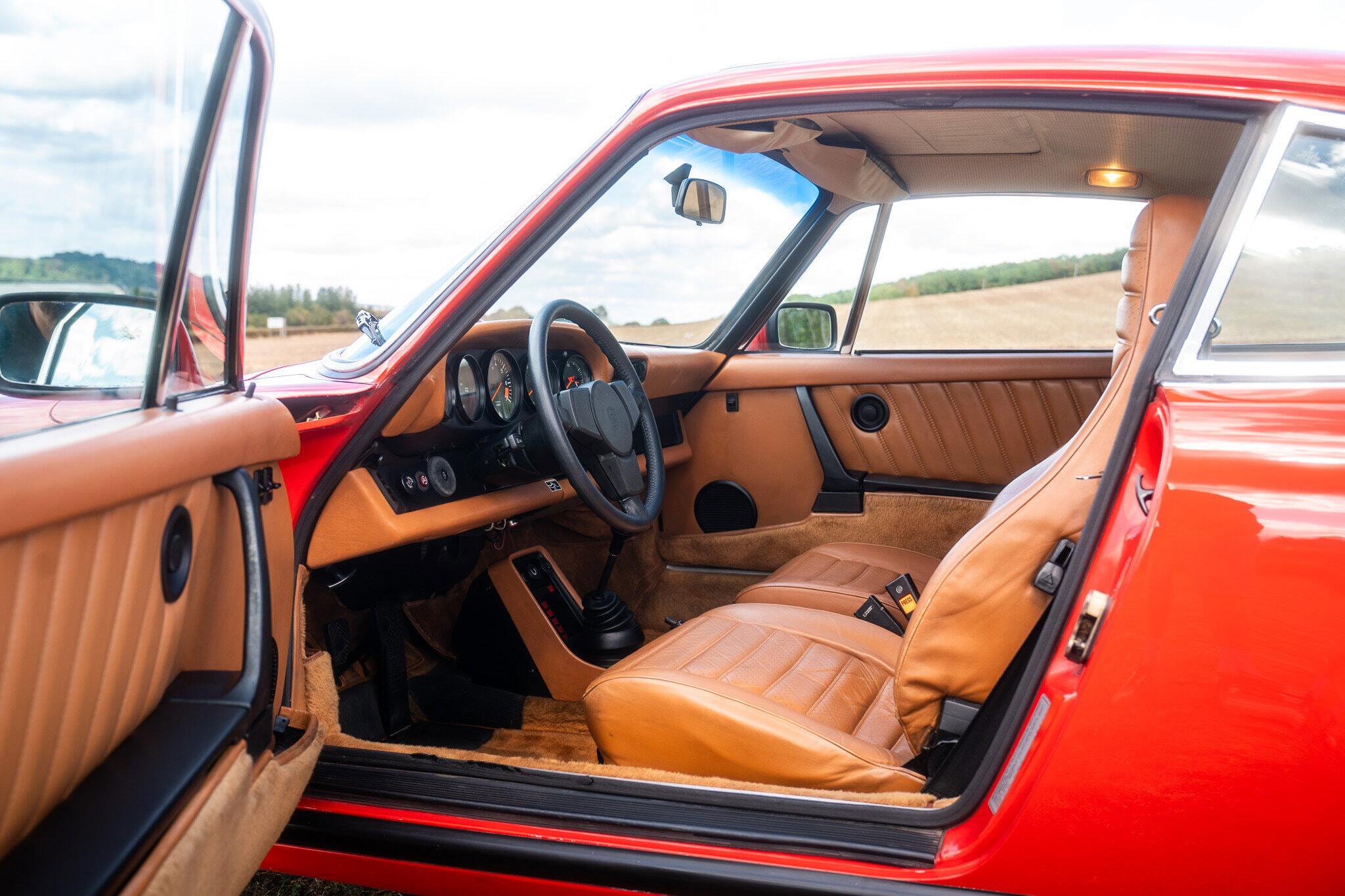Porsche 911 view 2