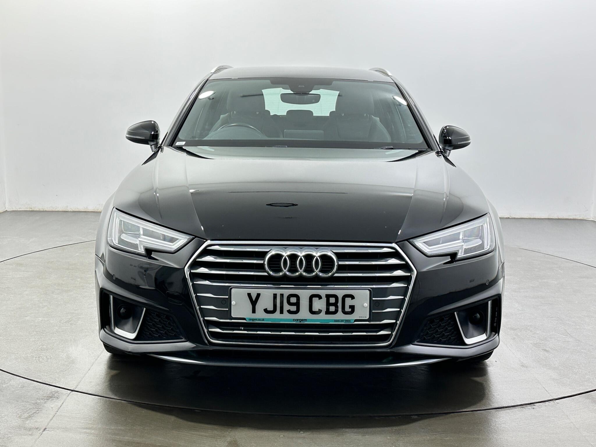Audi A4 view 3