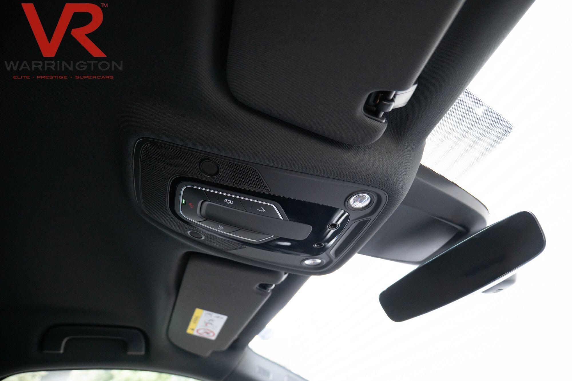 Audi Q7 view 36