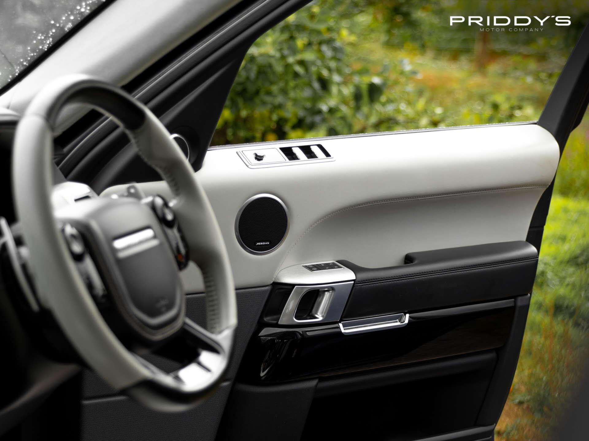 Land Rover Range Rover Sport view 28