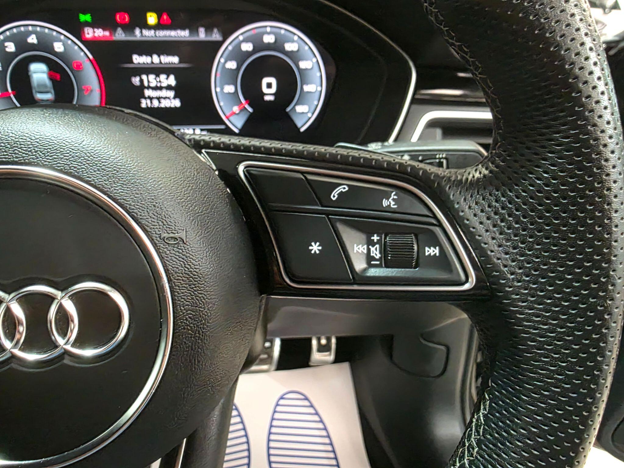 Audi A4 view 20