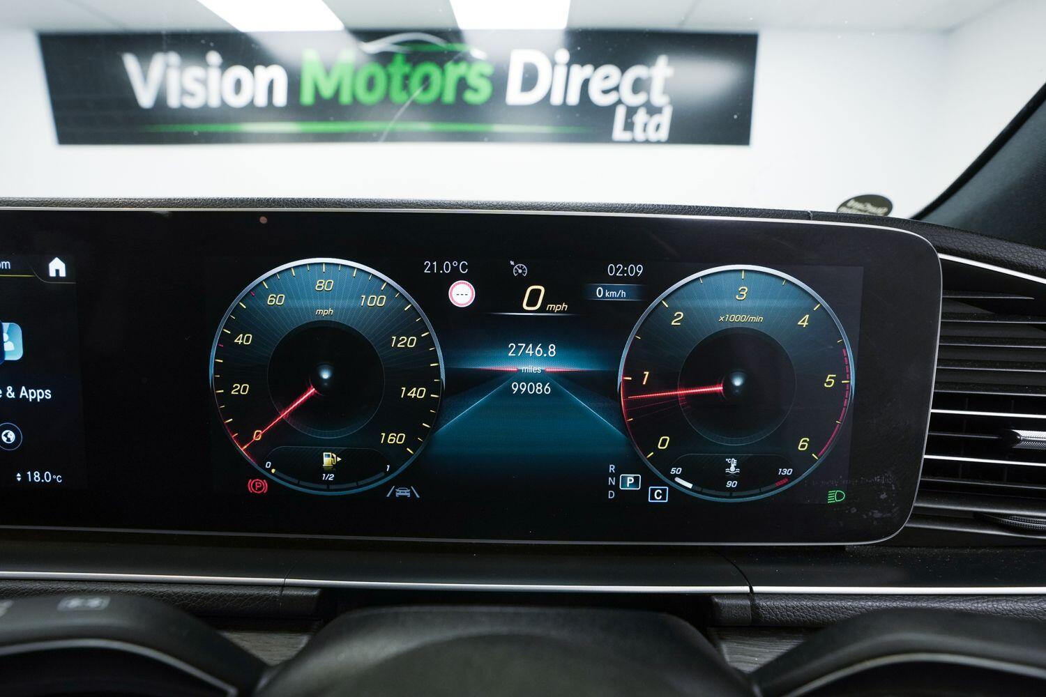 Mercedes-Benz Gle view 22