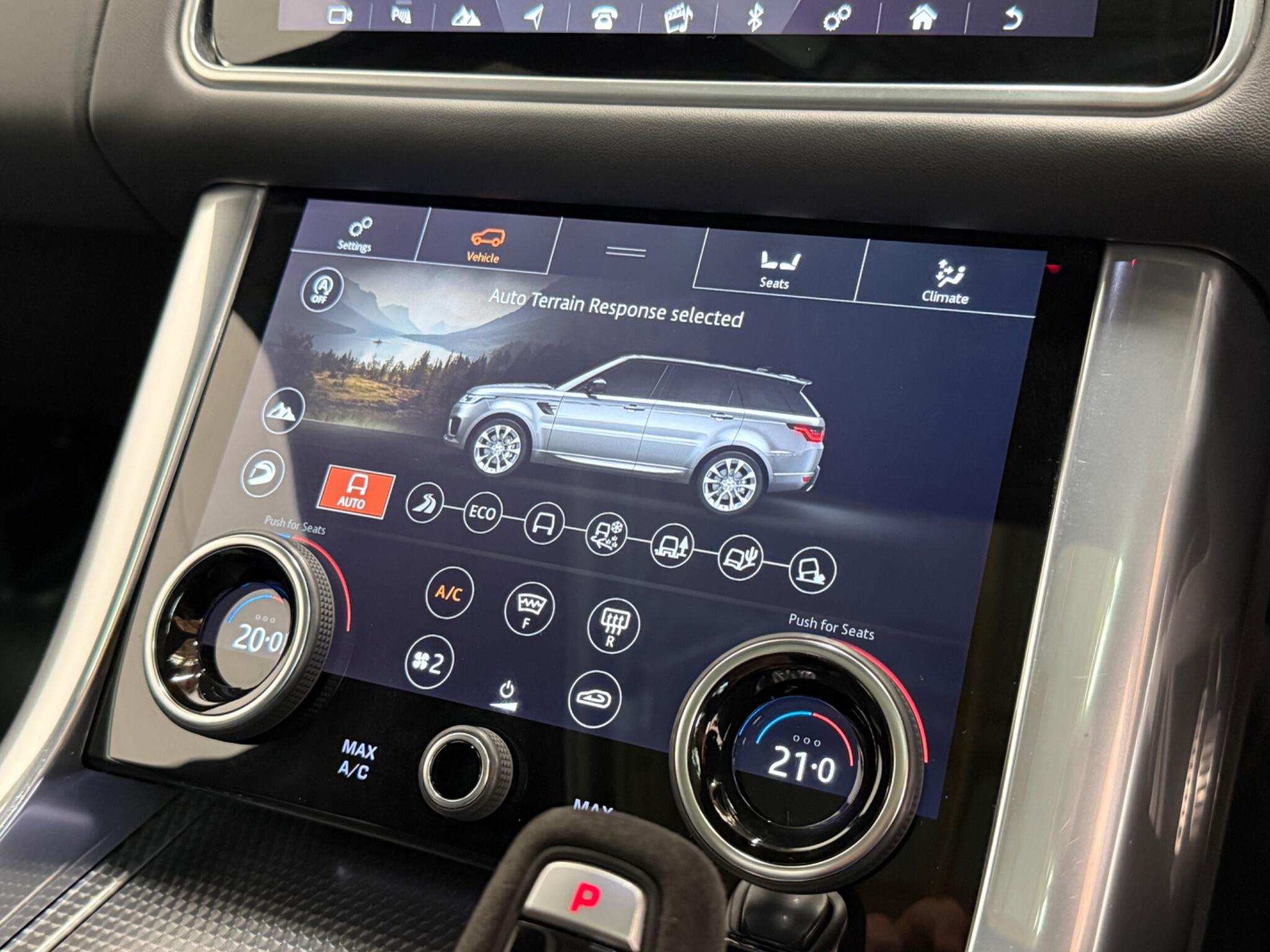 Land Rover Range Rover Sport view 25
