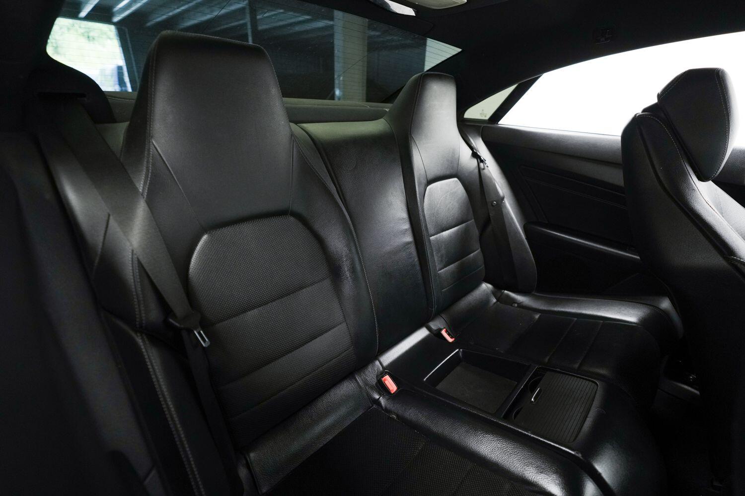 Mercedes-Benz E Class view 13