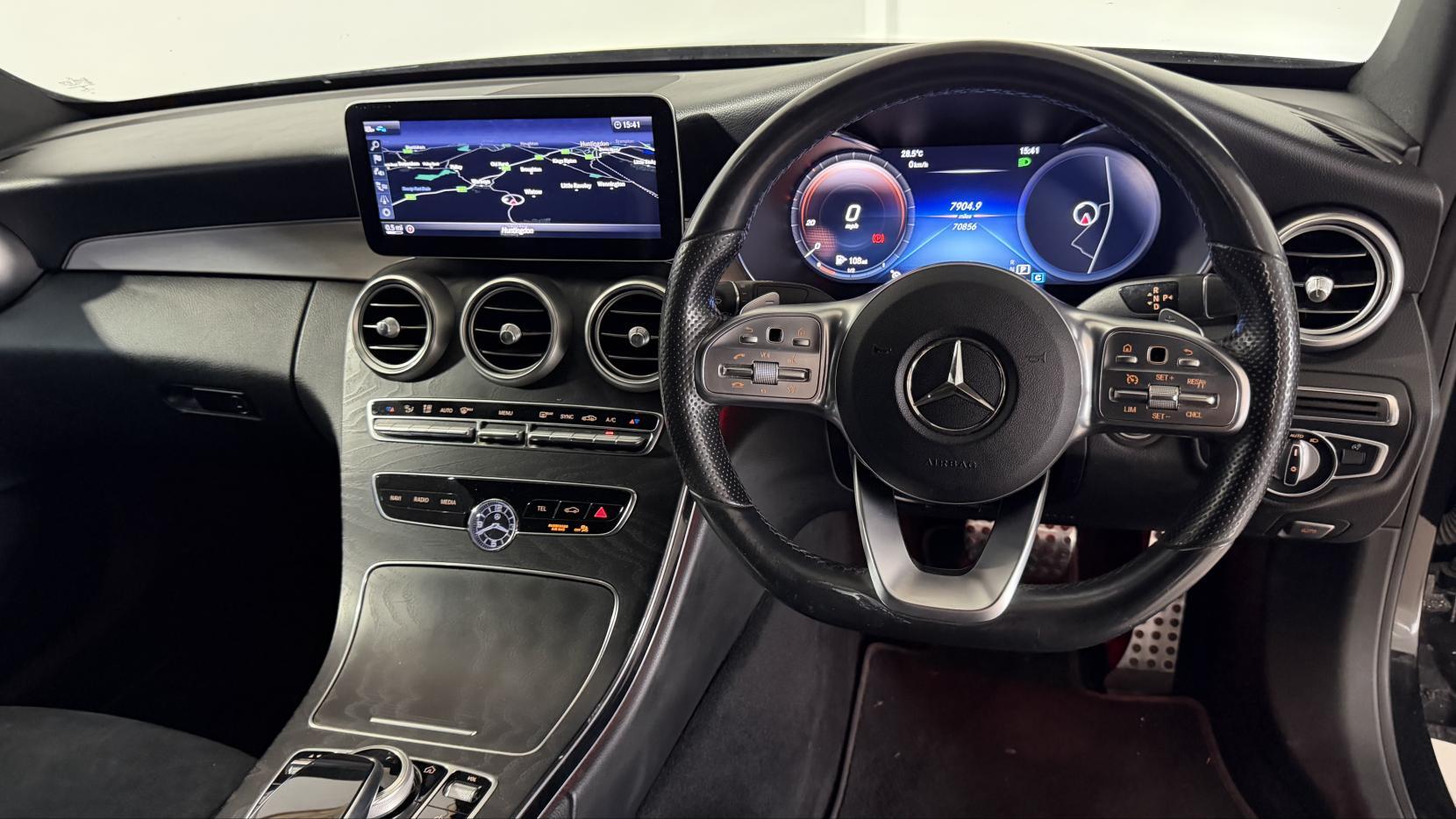 Mercedes-Benz C Class view 9