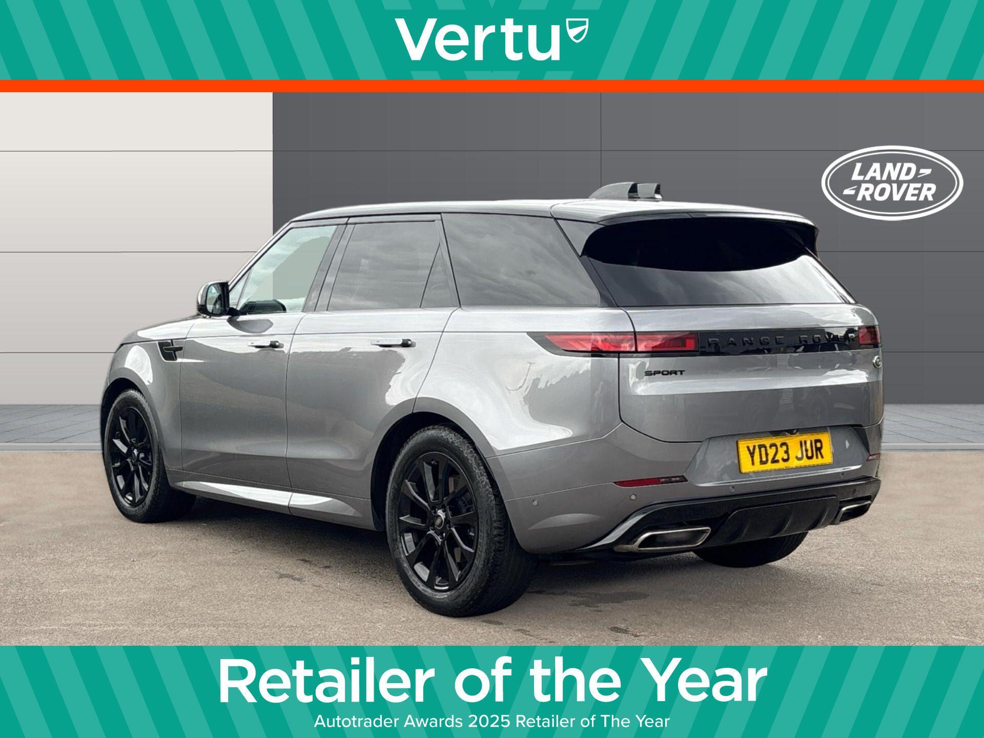 Land Rover Range Rover Sport view 2