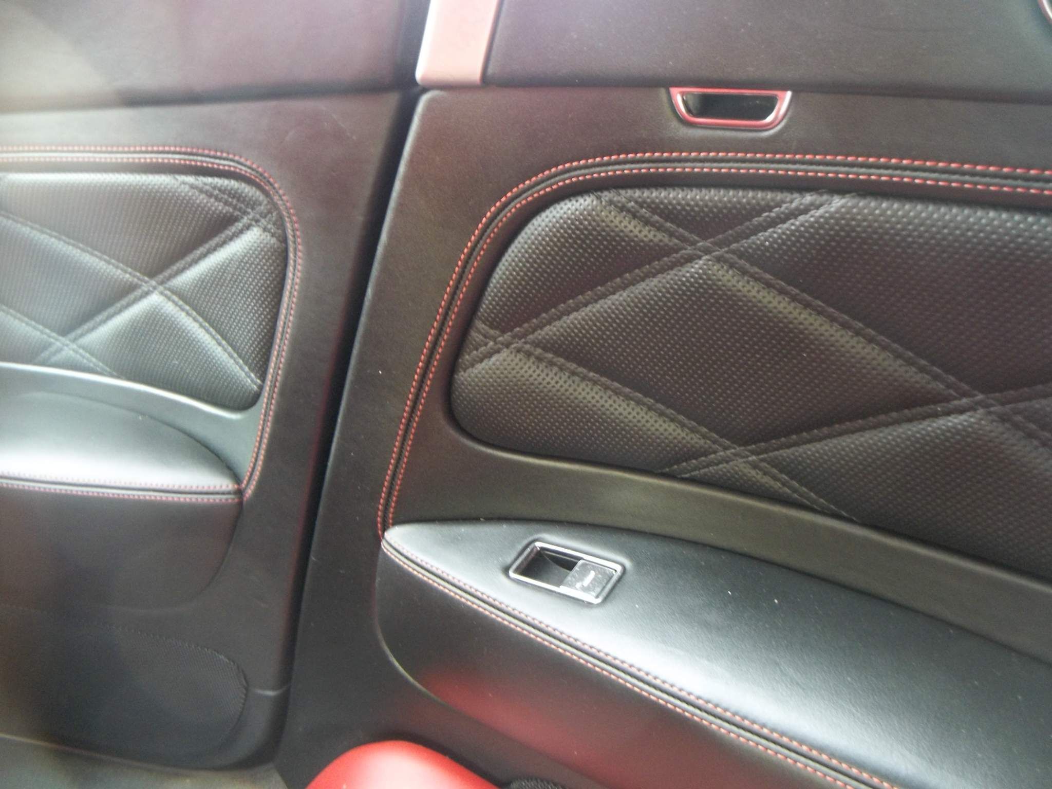 Bentley Continental view 27