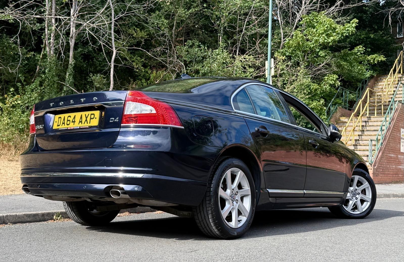 Volvo S80 view 11