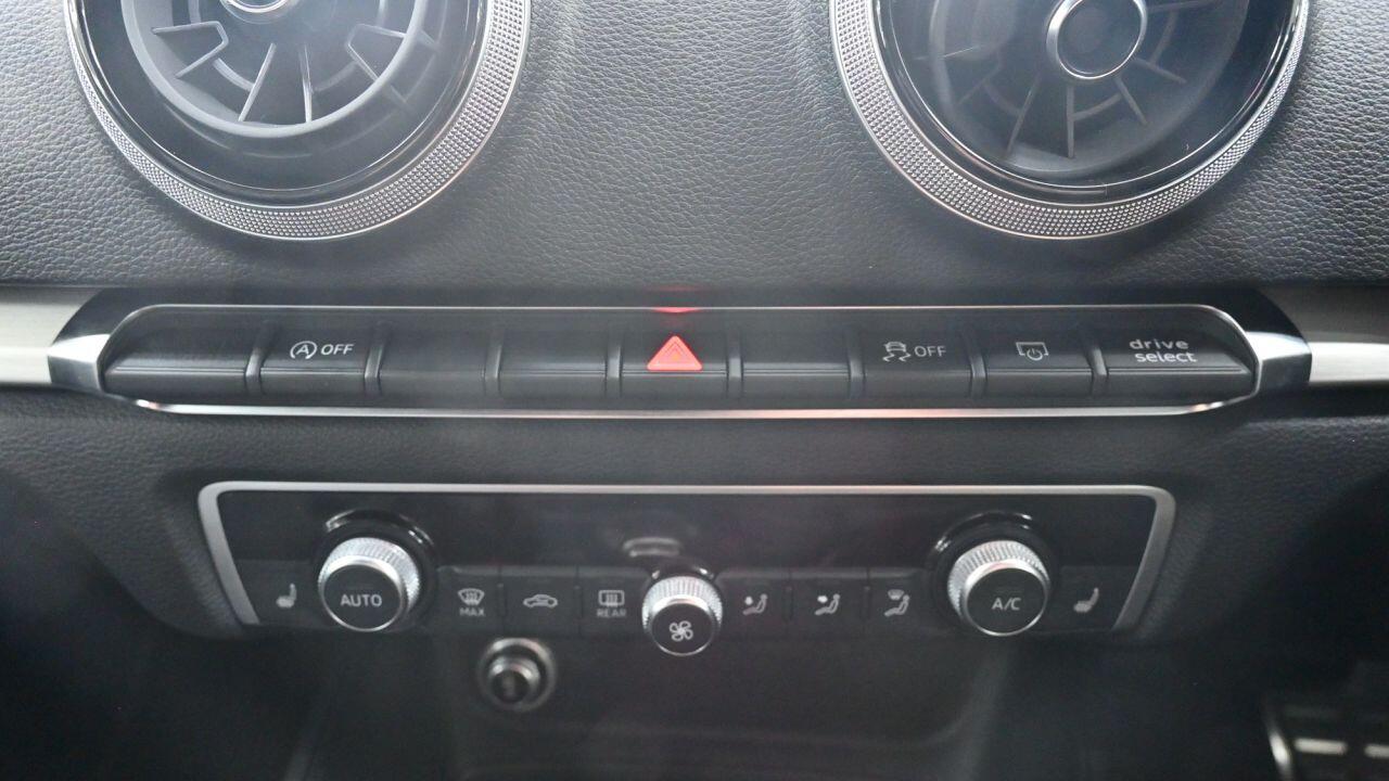 Audi S3 view 32