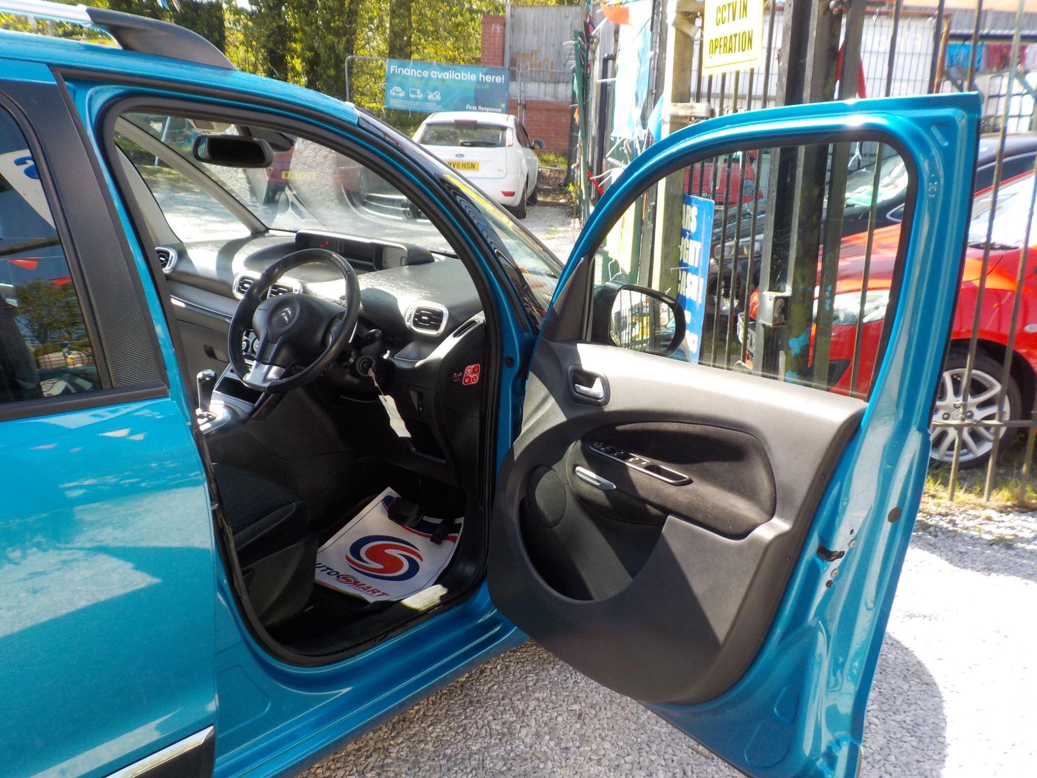 Citroen C3 Picasso 1.6 VTi Exclusive EGS6 Euro 5 5dr