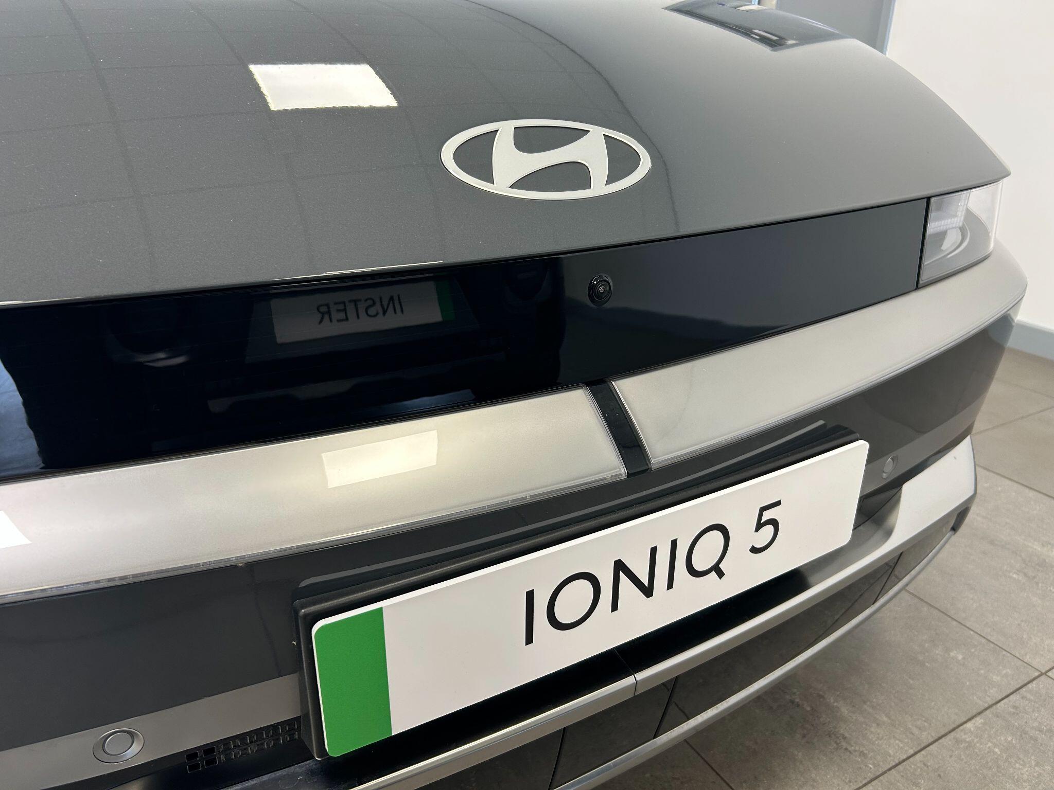 Hyundai Ioniq 5 view 2