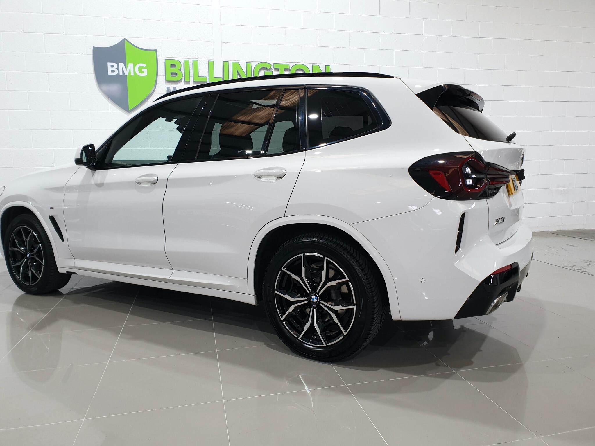 BMW X3 view 26