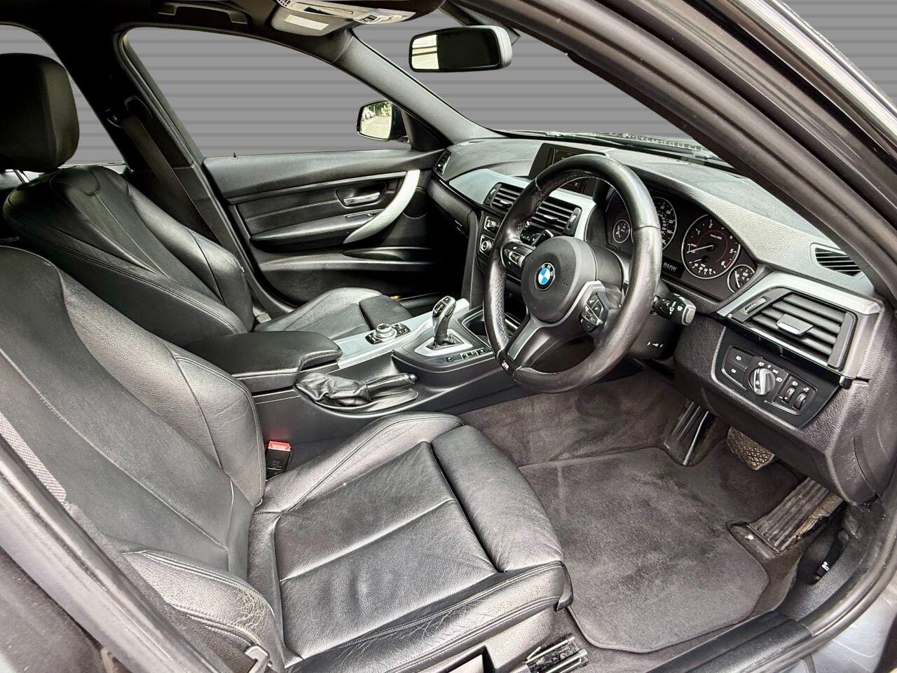 BMW 3 Series view 18
