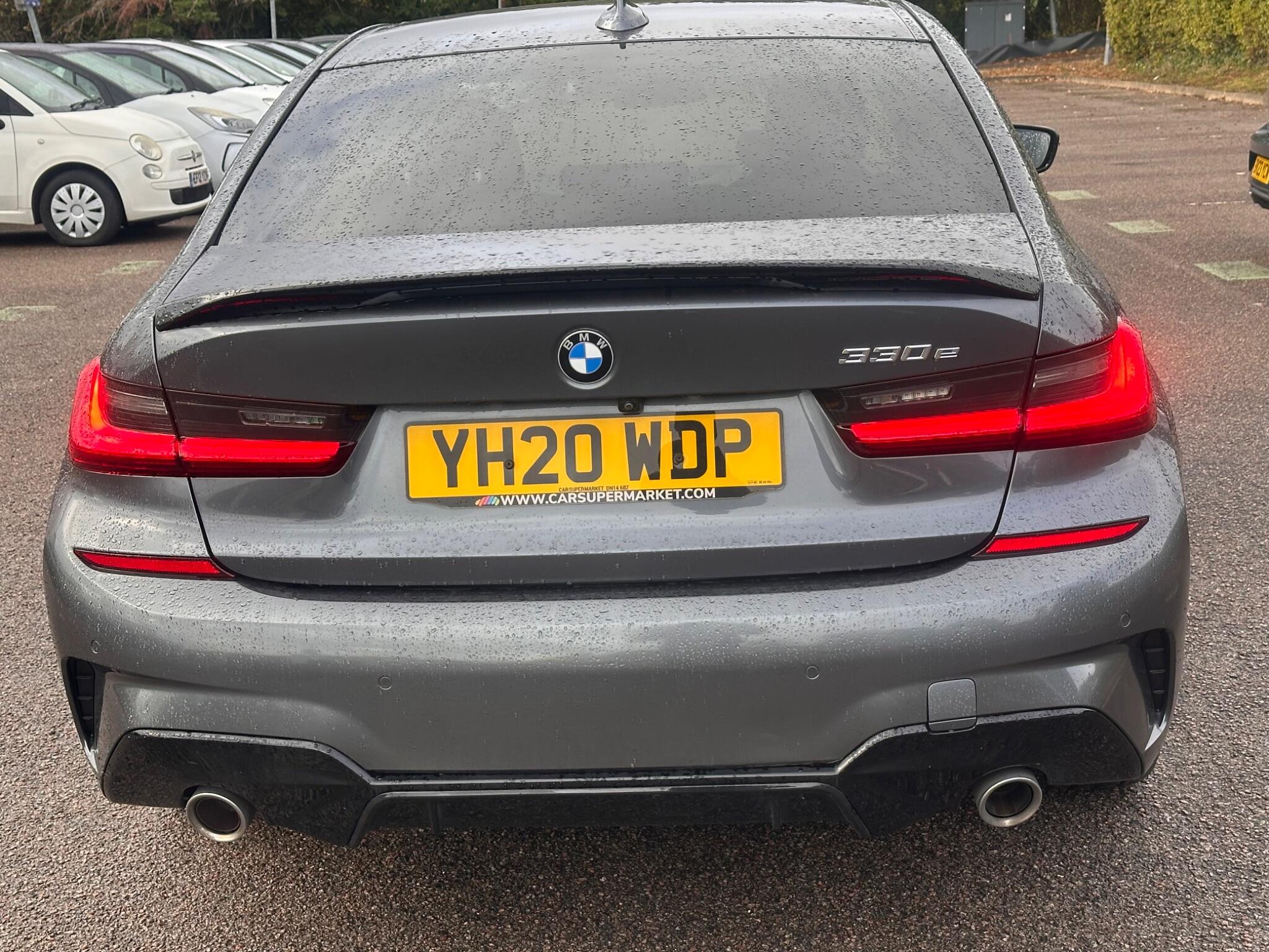 BMW 3 Series view 7