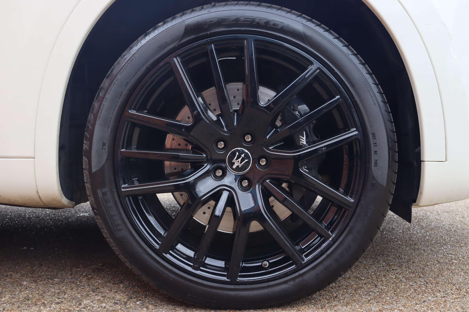 Maserati Gransport view 27