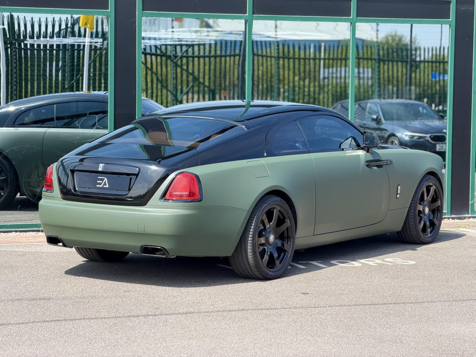 Rolls-Royce Wraith view 8