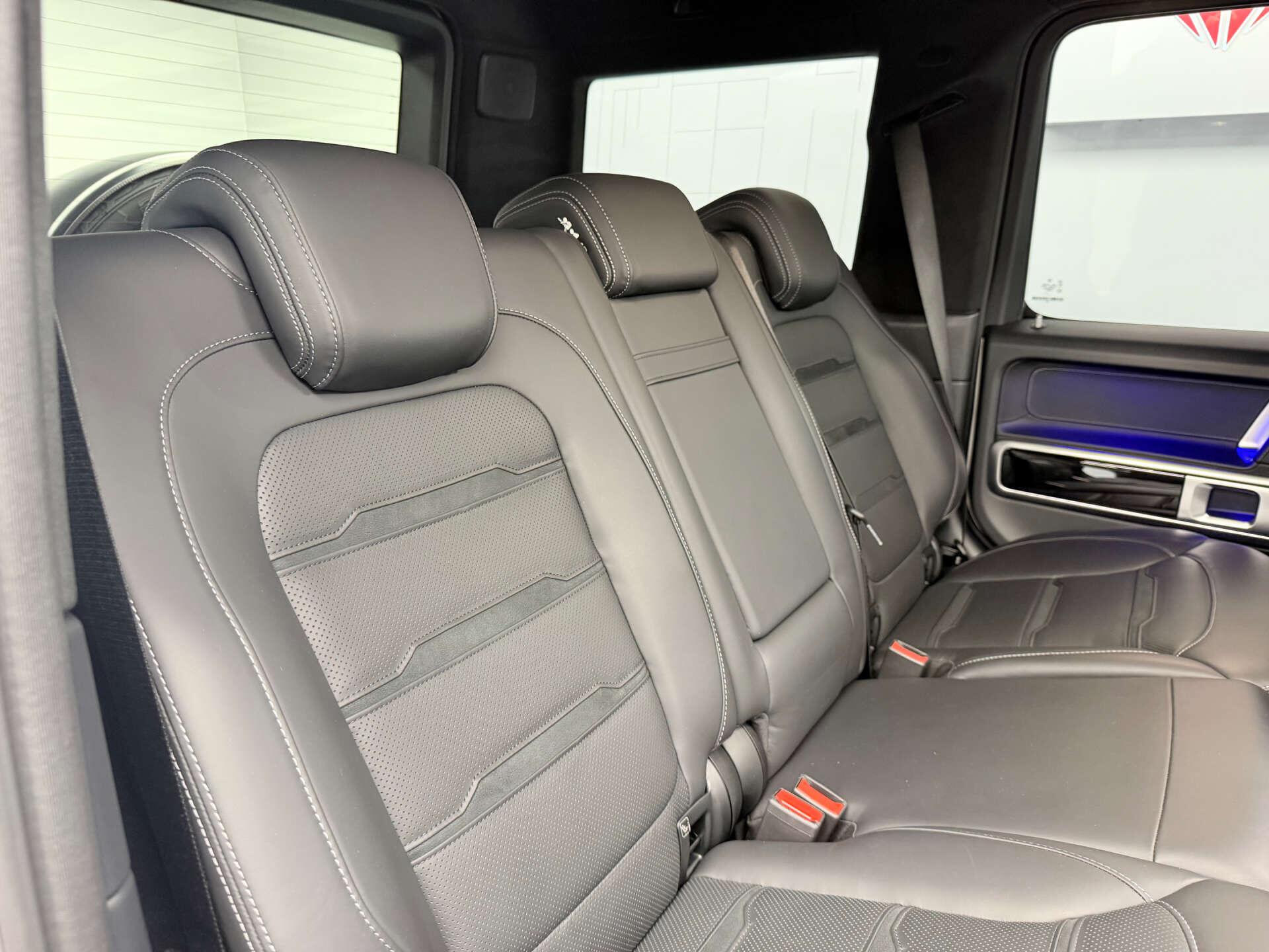Mercedes-Benz G-Class view 47