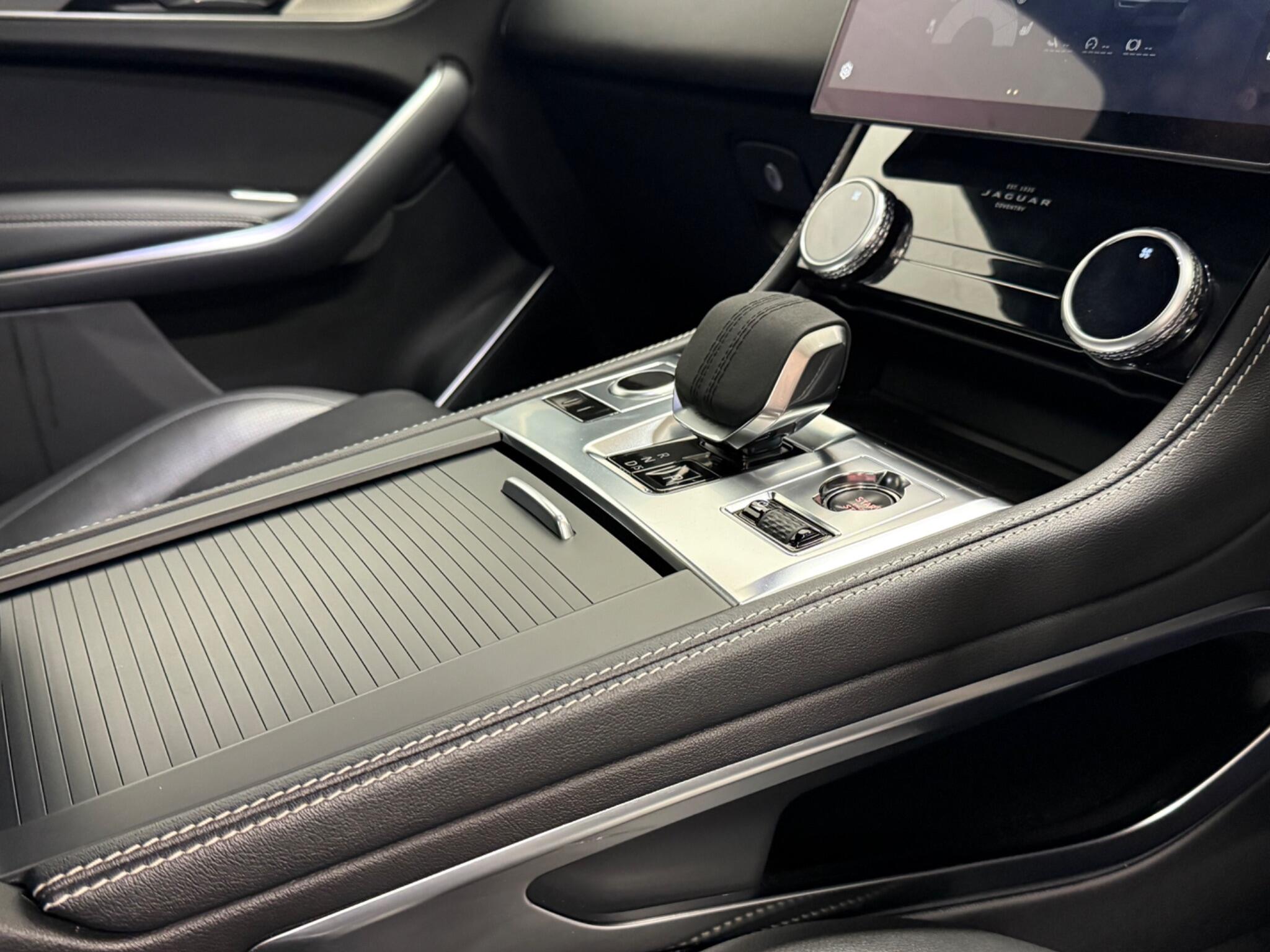 Jaguar F-Pace view 29