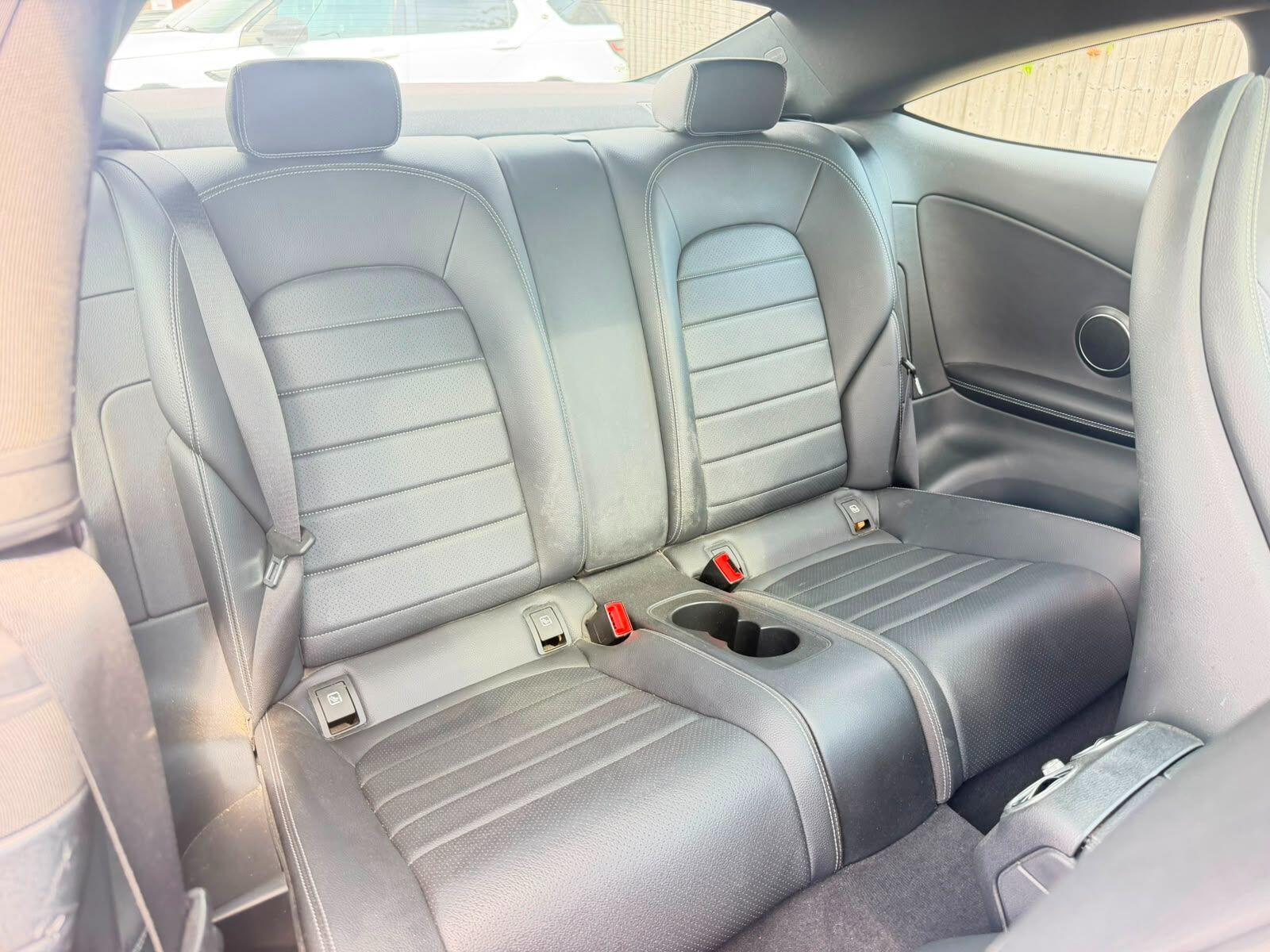 Mercedes-Benz C-Class view 14