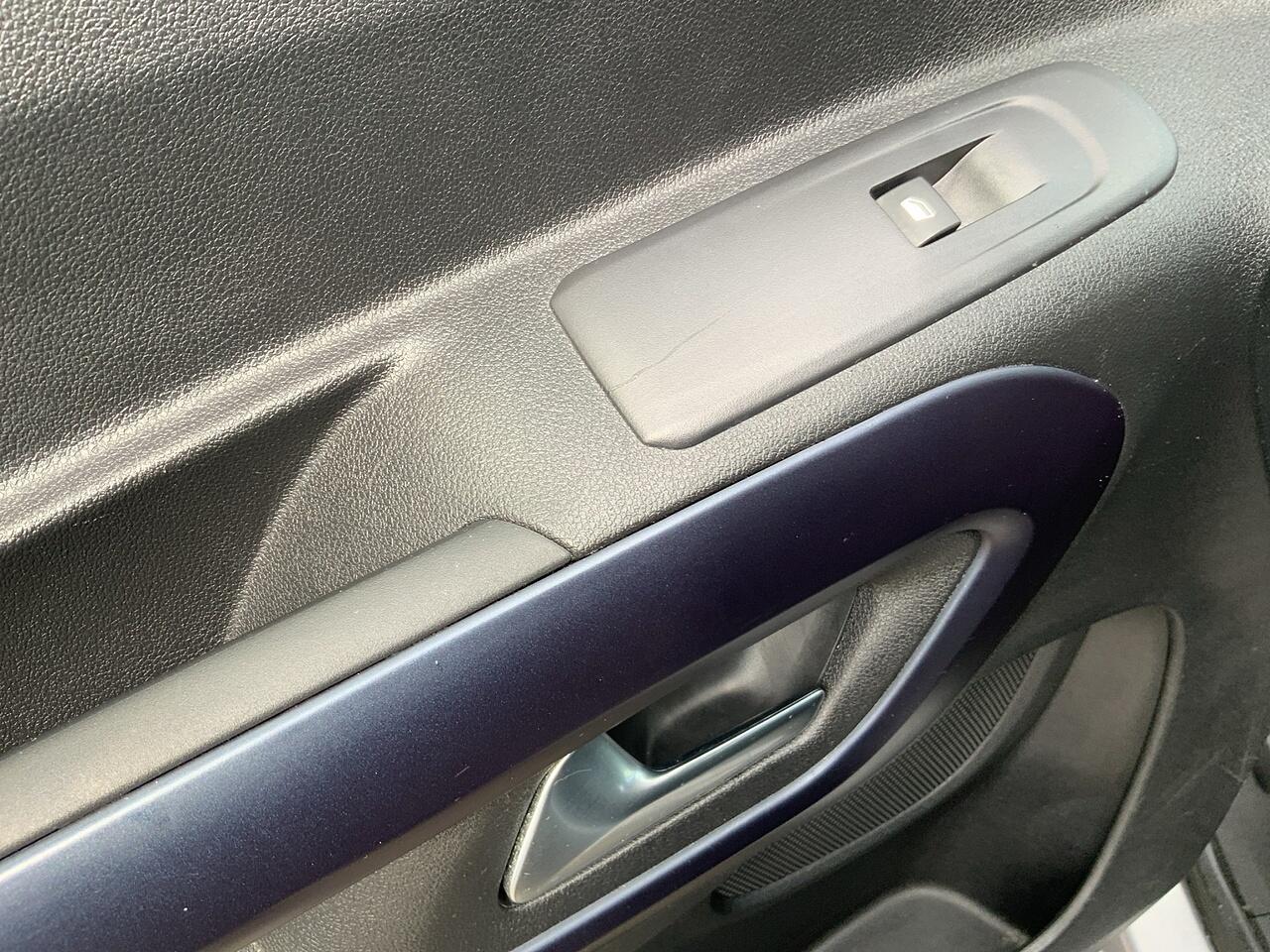 Peugeot Rifter view 14