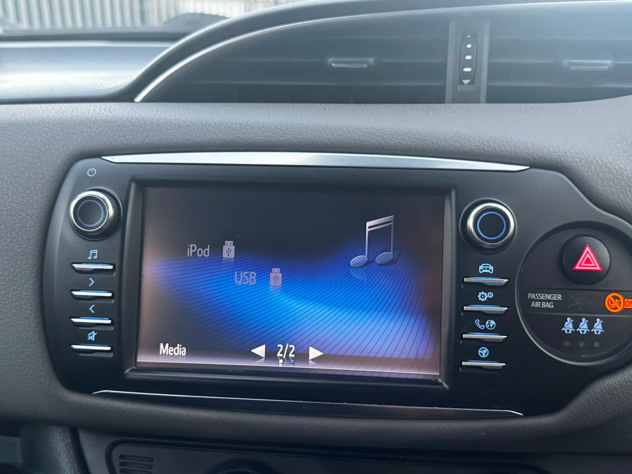 Toyota Yaris view 25