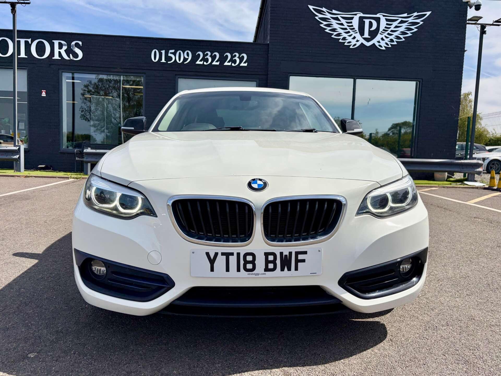 BMW 2 Series view 3