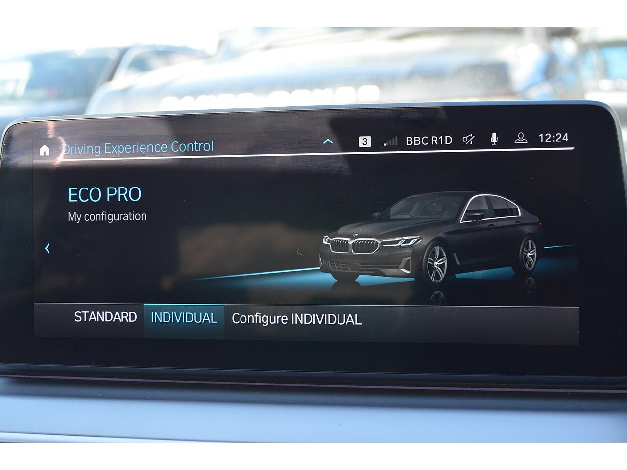 BMW 5 Series view 61