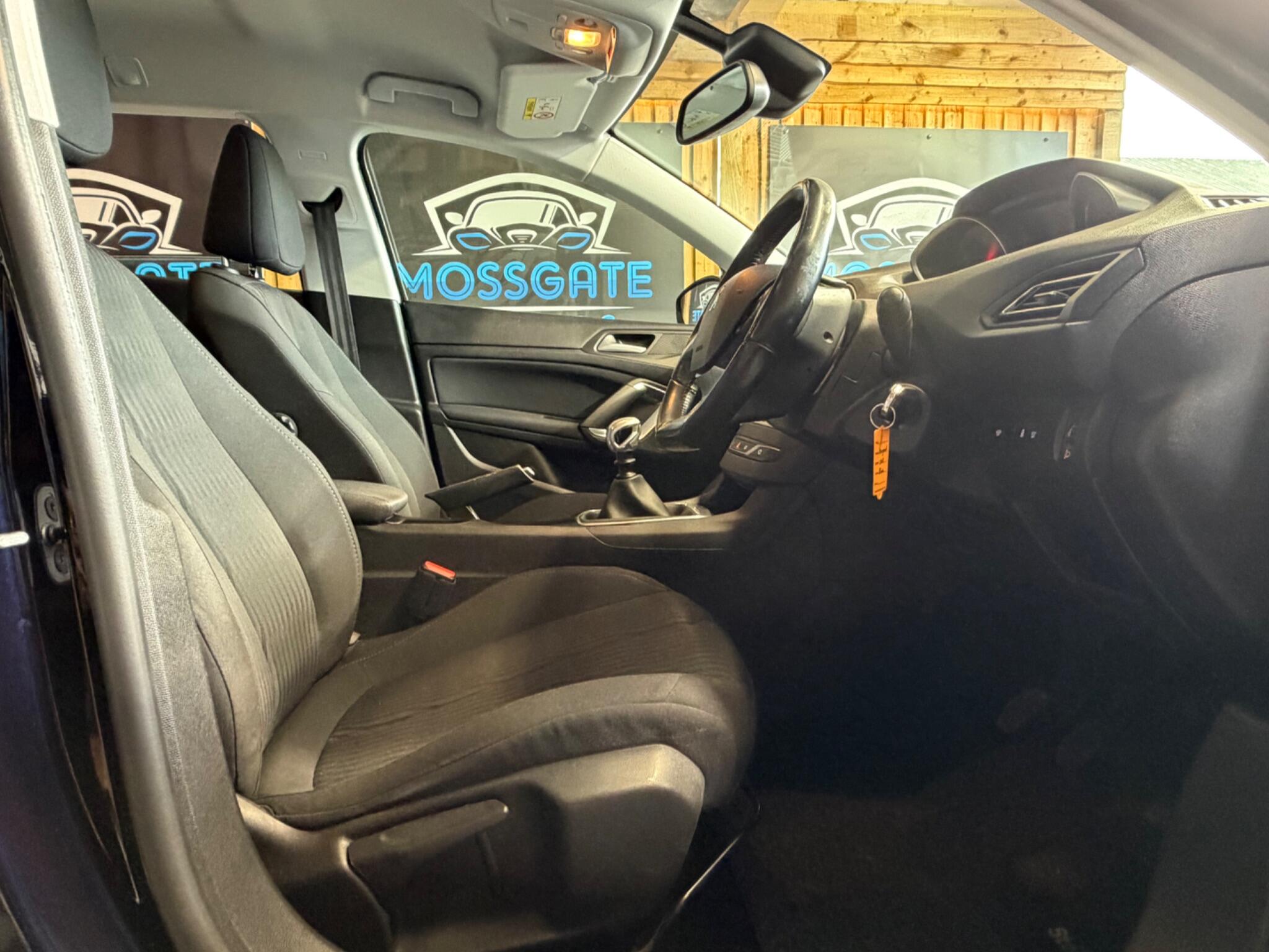 Peugeot 308 SW view 39