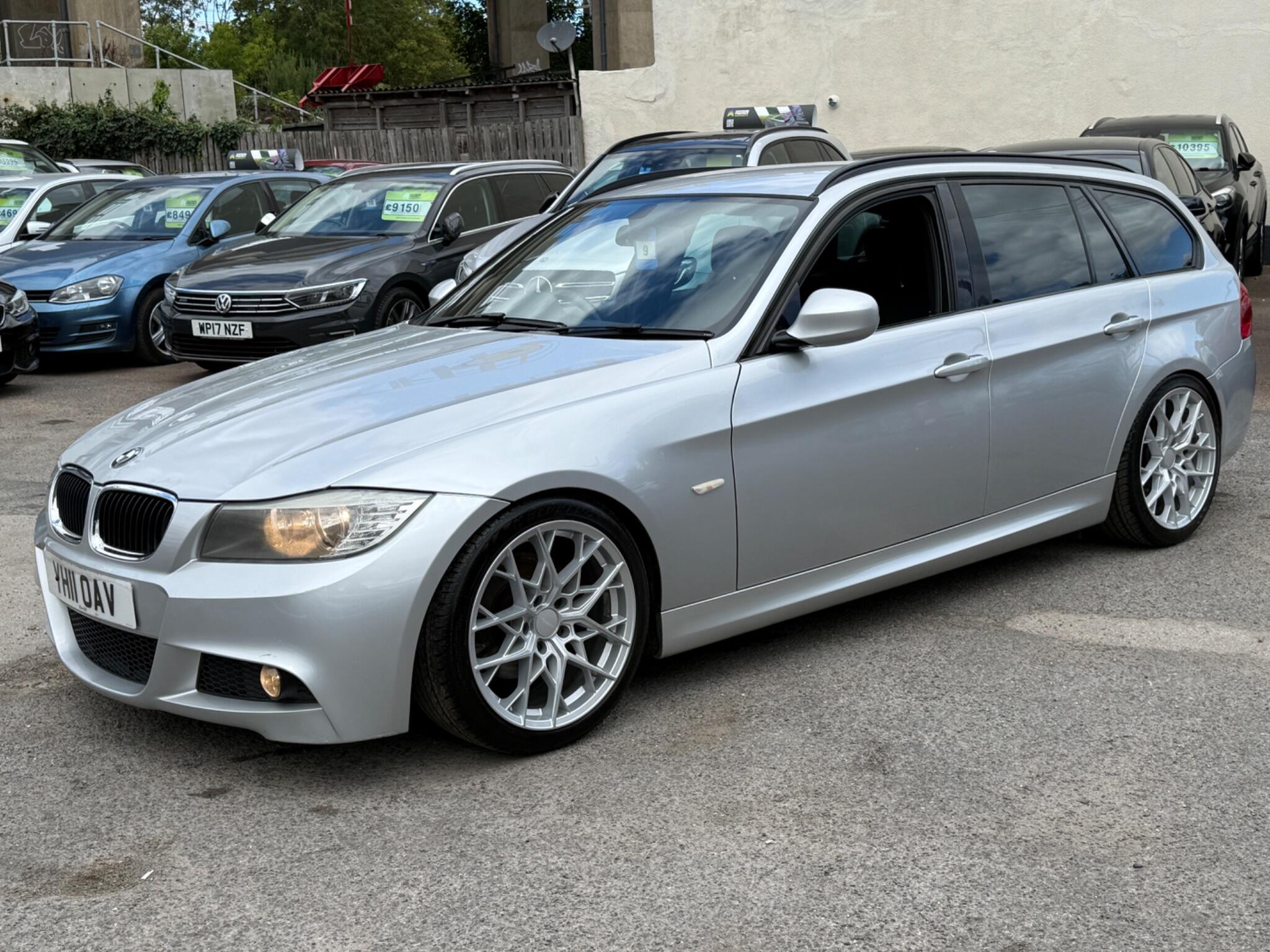 BMW 3 Series - Image 8