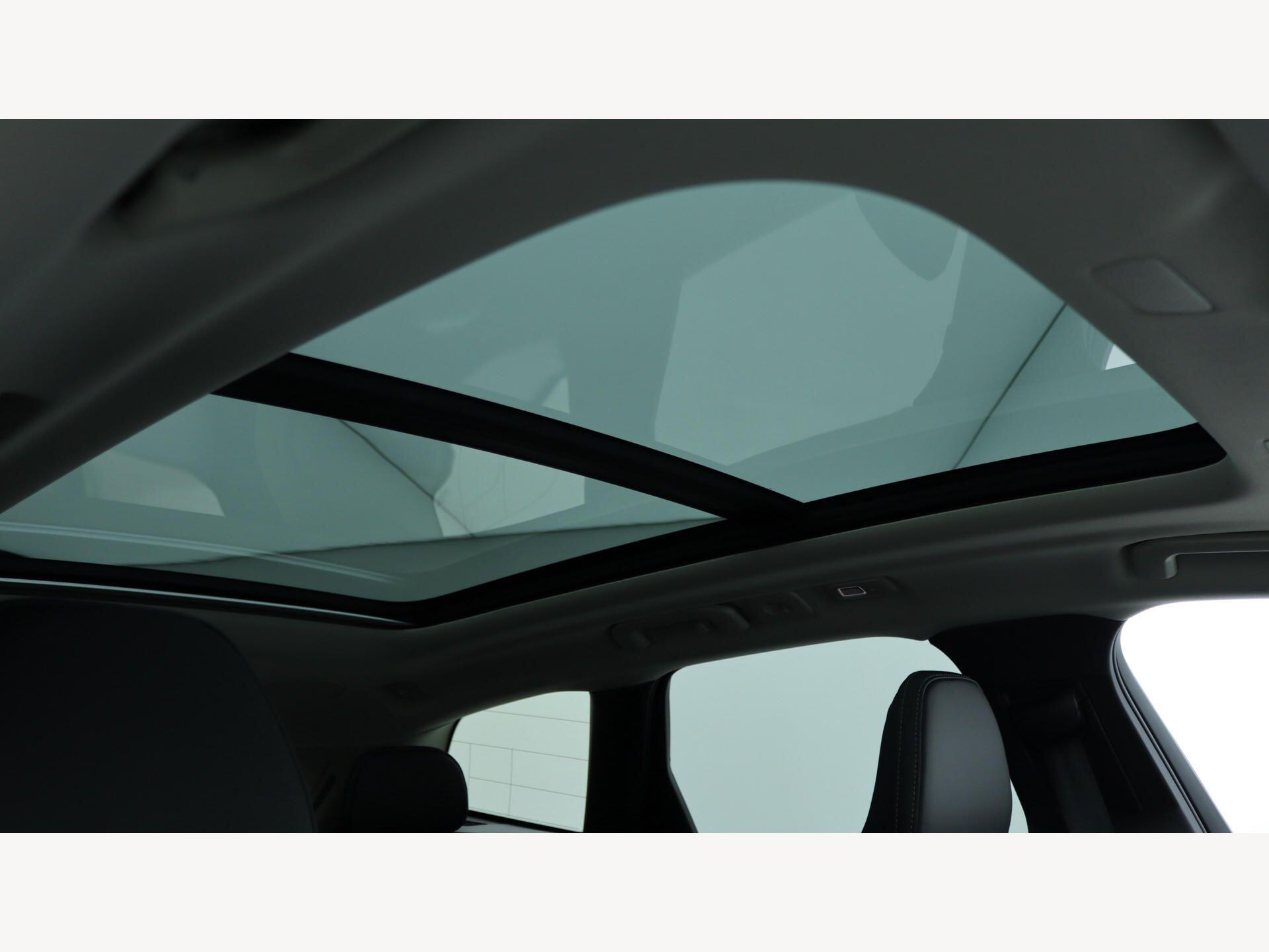 Volvo XC60 view 32