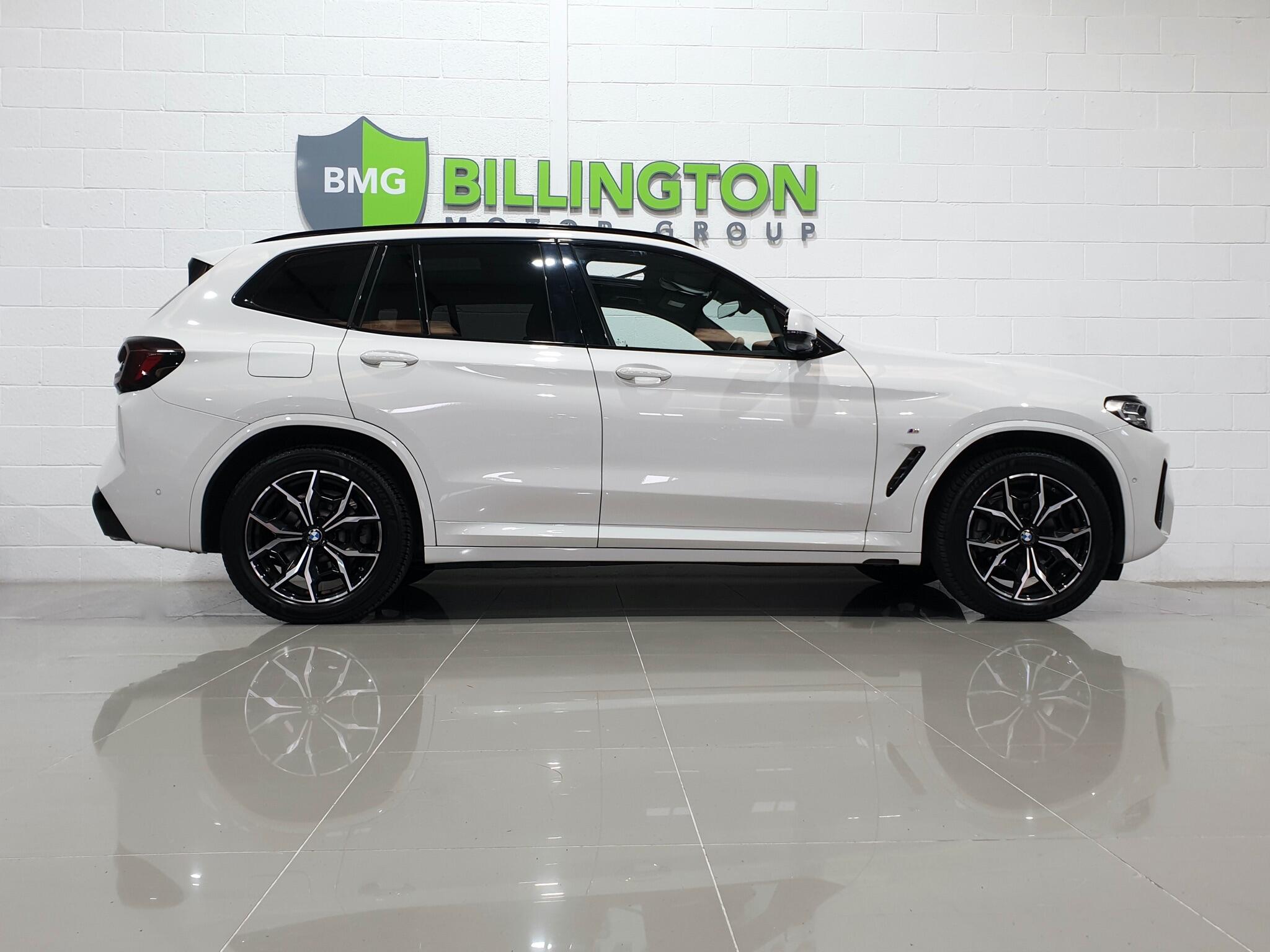 BMW X3 view 8