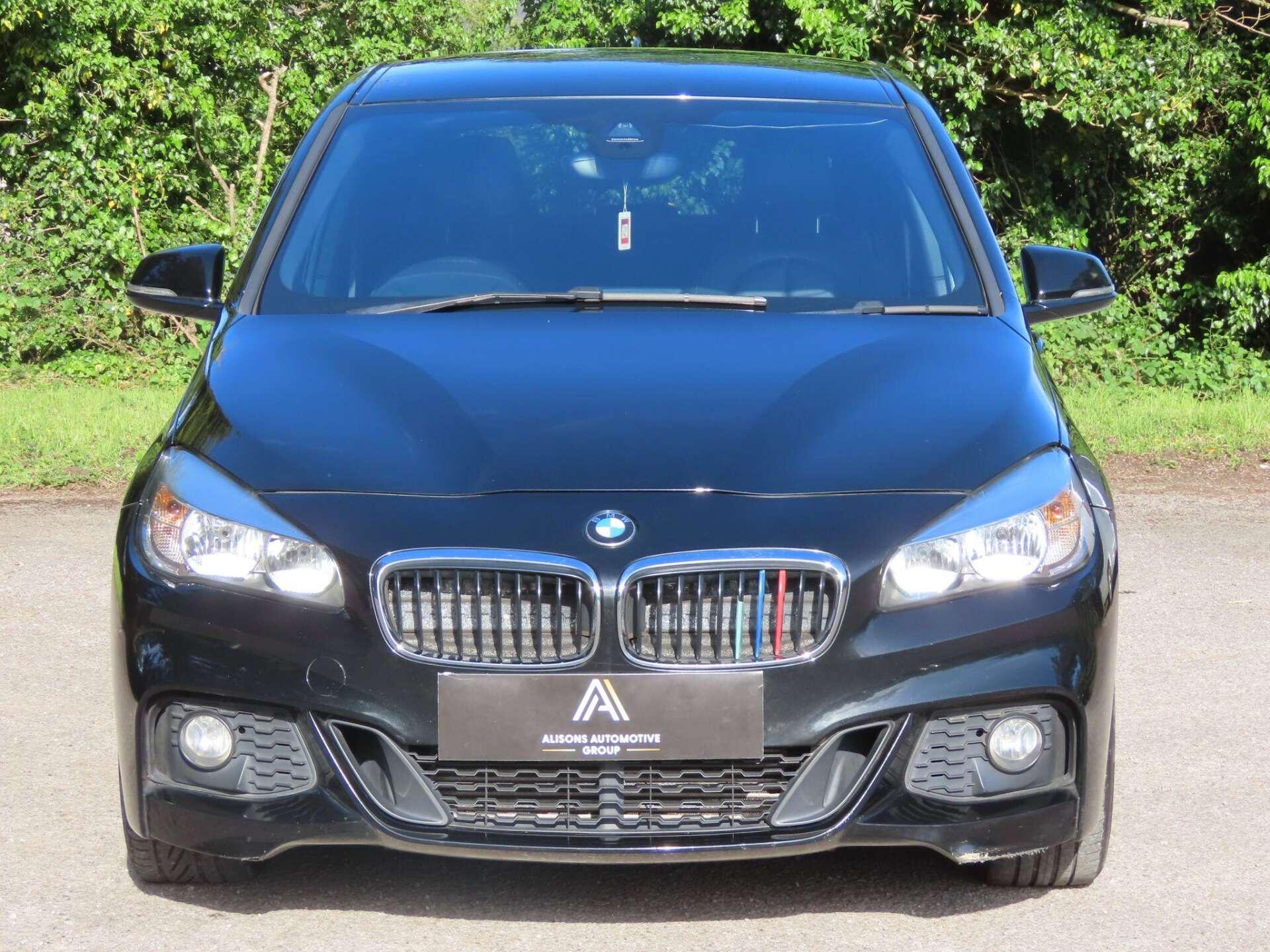 BMW 2 Series view 2