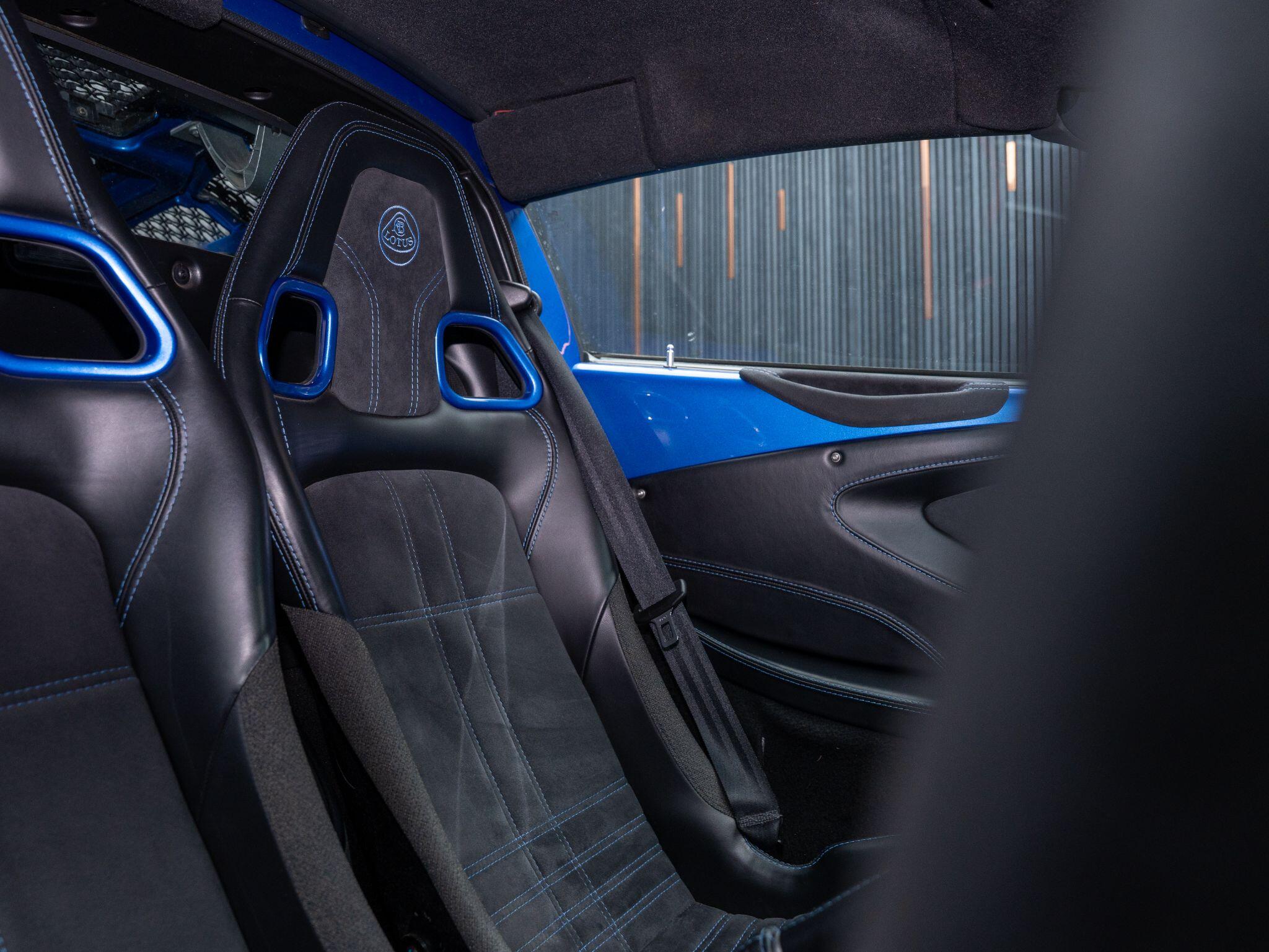Lotus Exige view 14