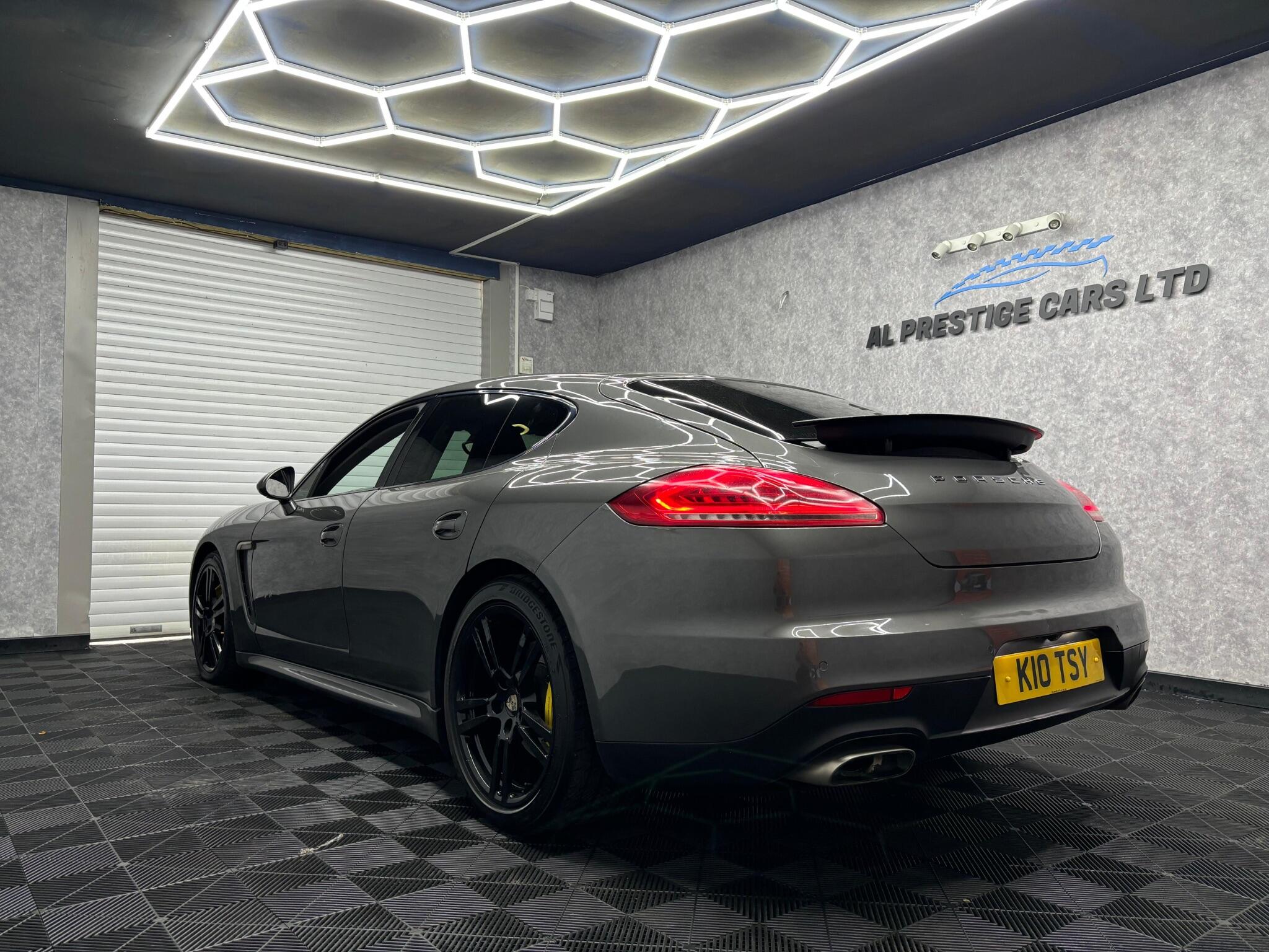 Porsche Panamera view 6