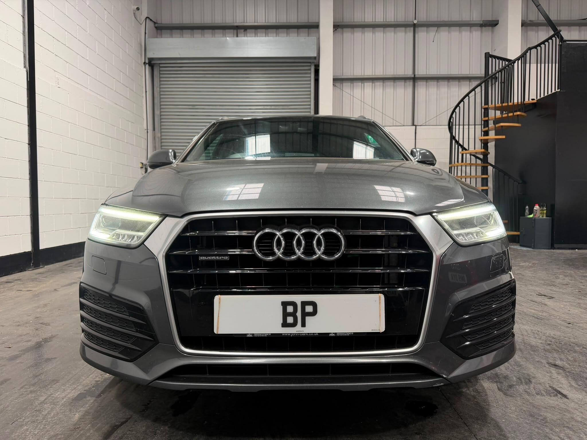 Audi Q3 view 2