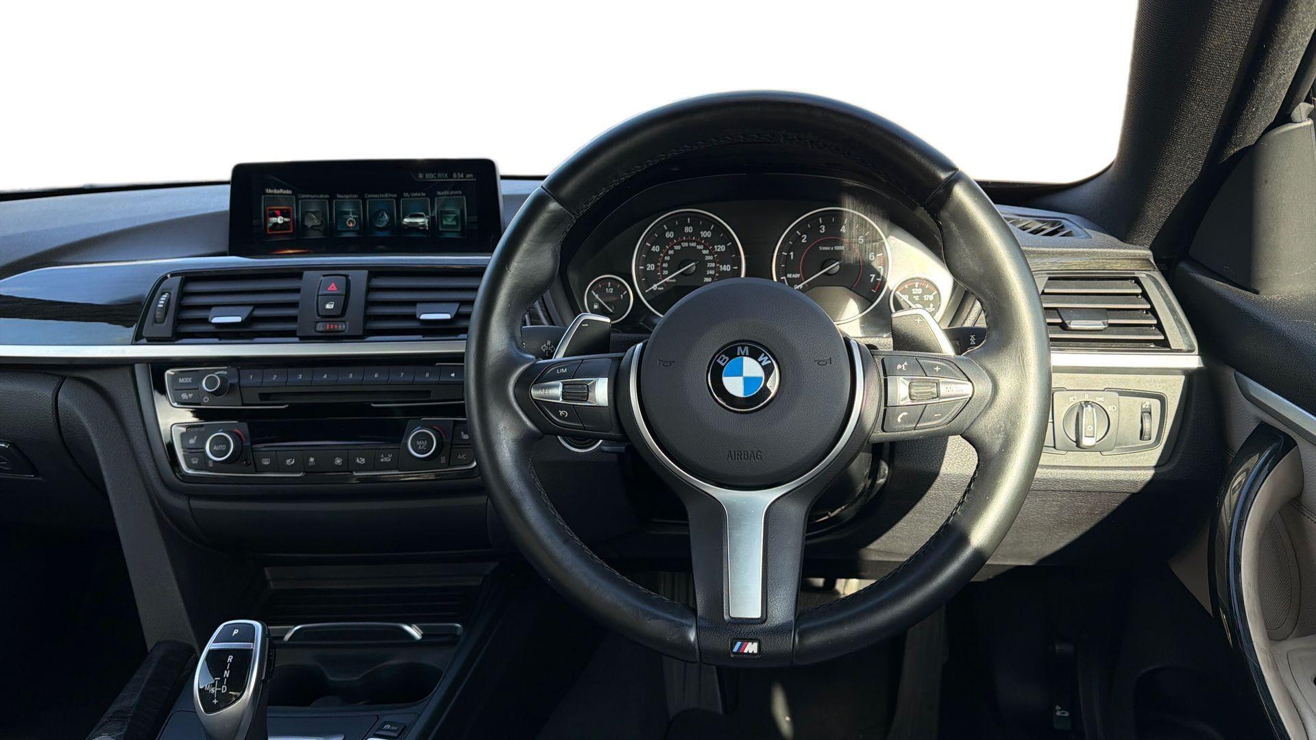BMW 4 Series view 5